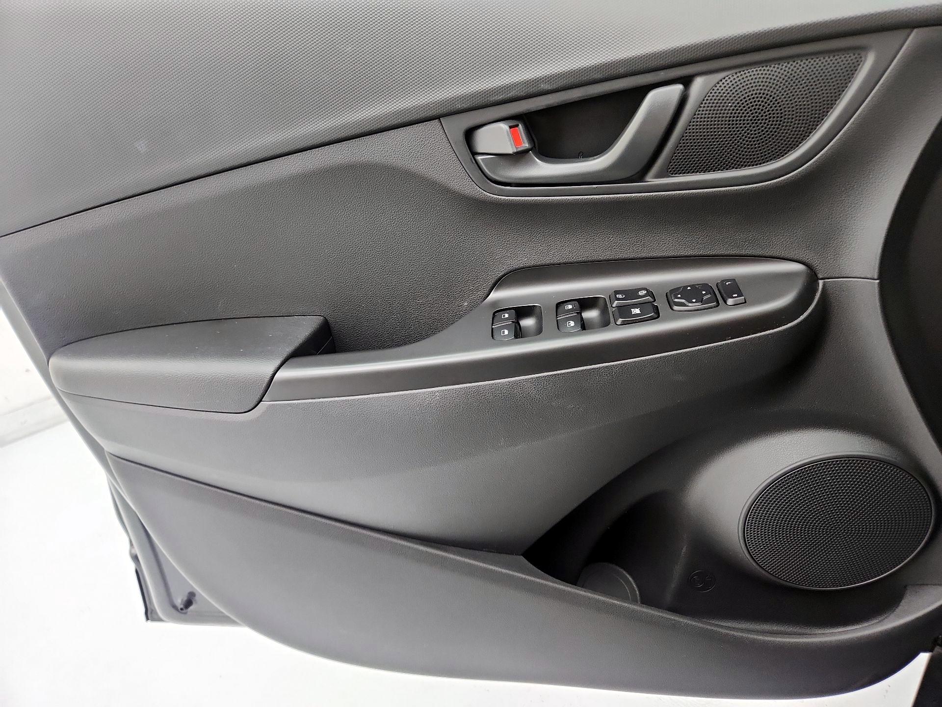 Thumbnail: 2023 Hyundai Kona - 12