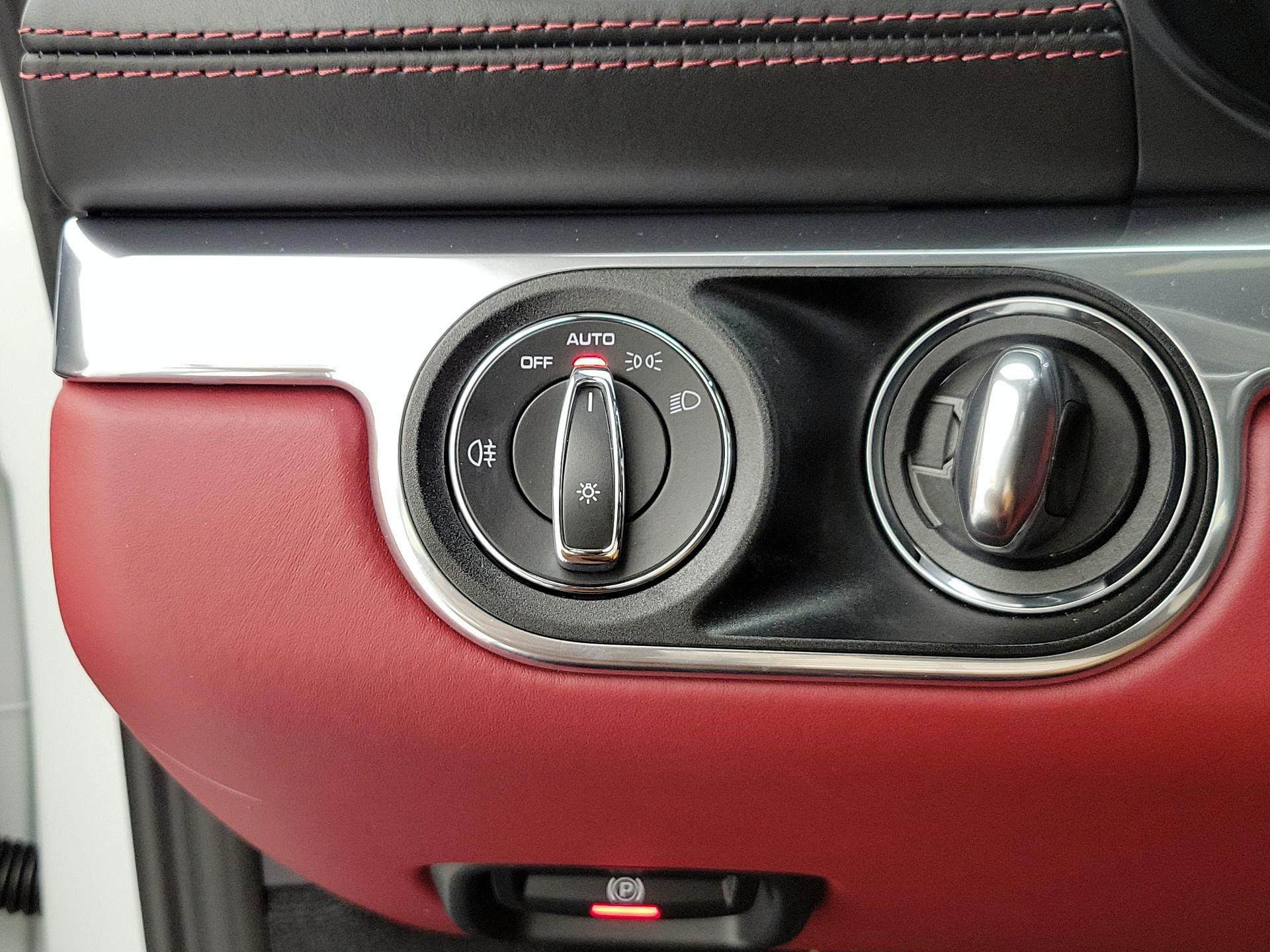 Thumbnail: 2022 Porsche 718 Cayman - 13