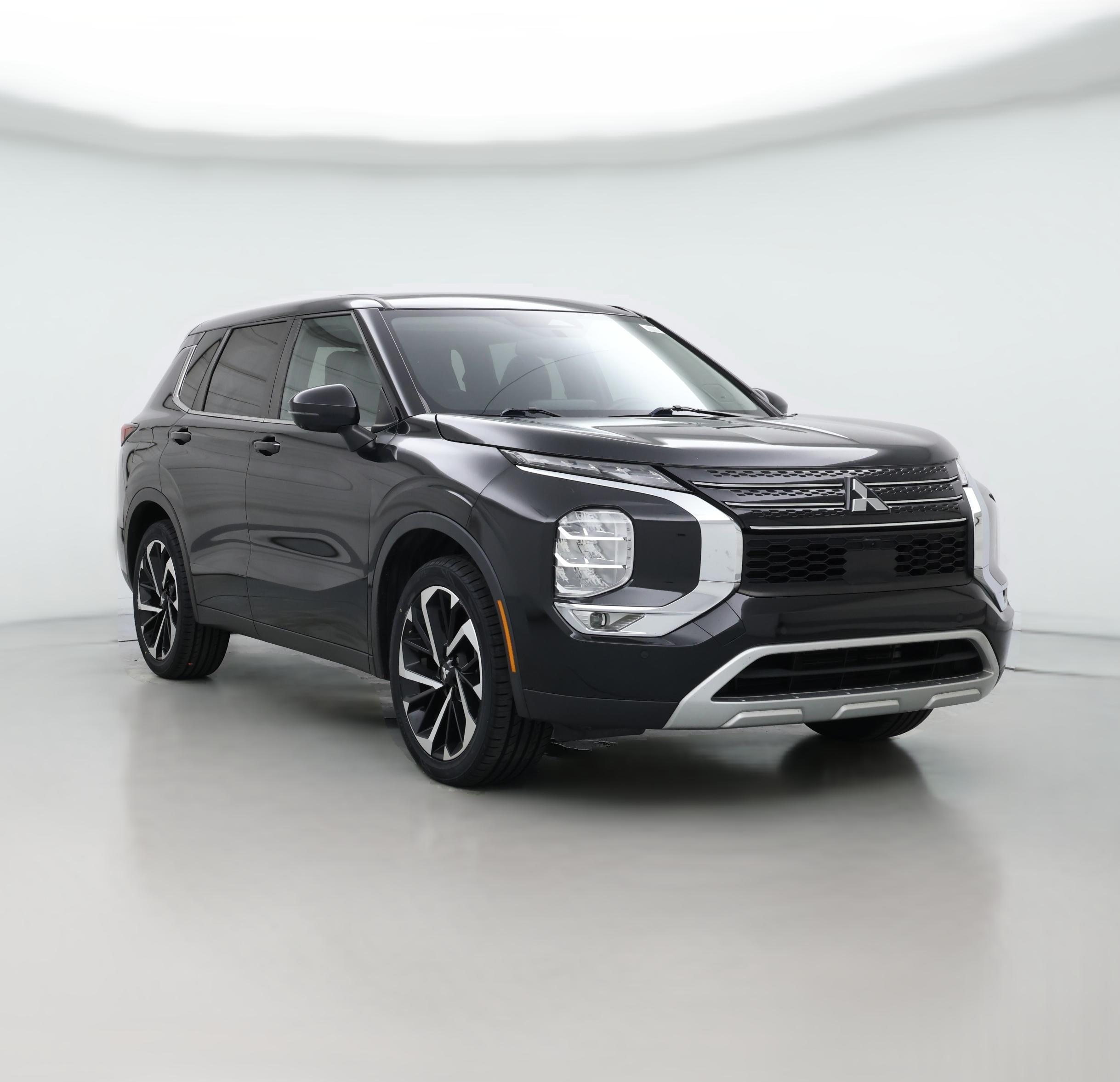 Thumbnail: 2022 Mitsubishi Outlander - 1