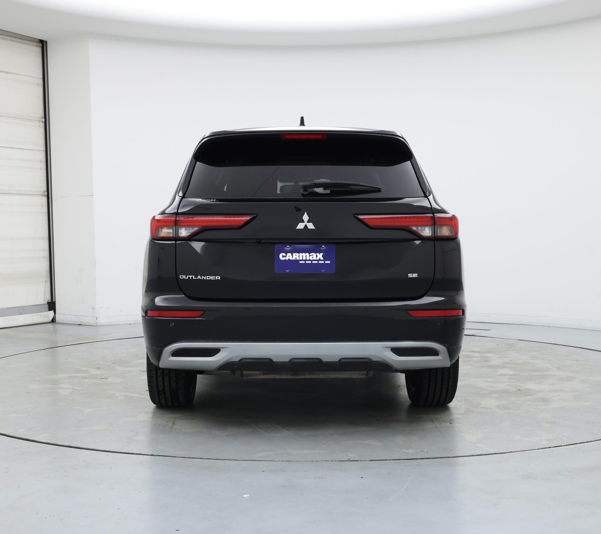 Thumbnail: 2022 Mitsubishi Outlander - 6