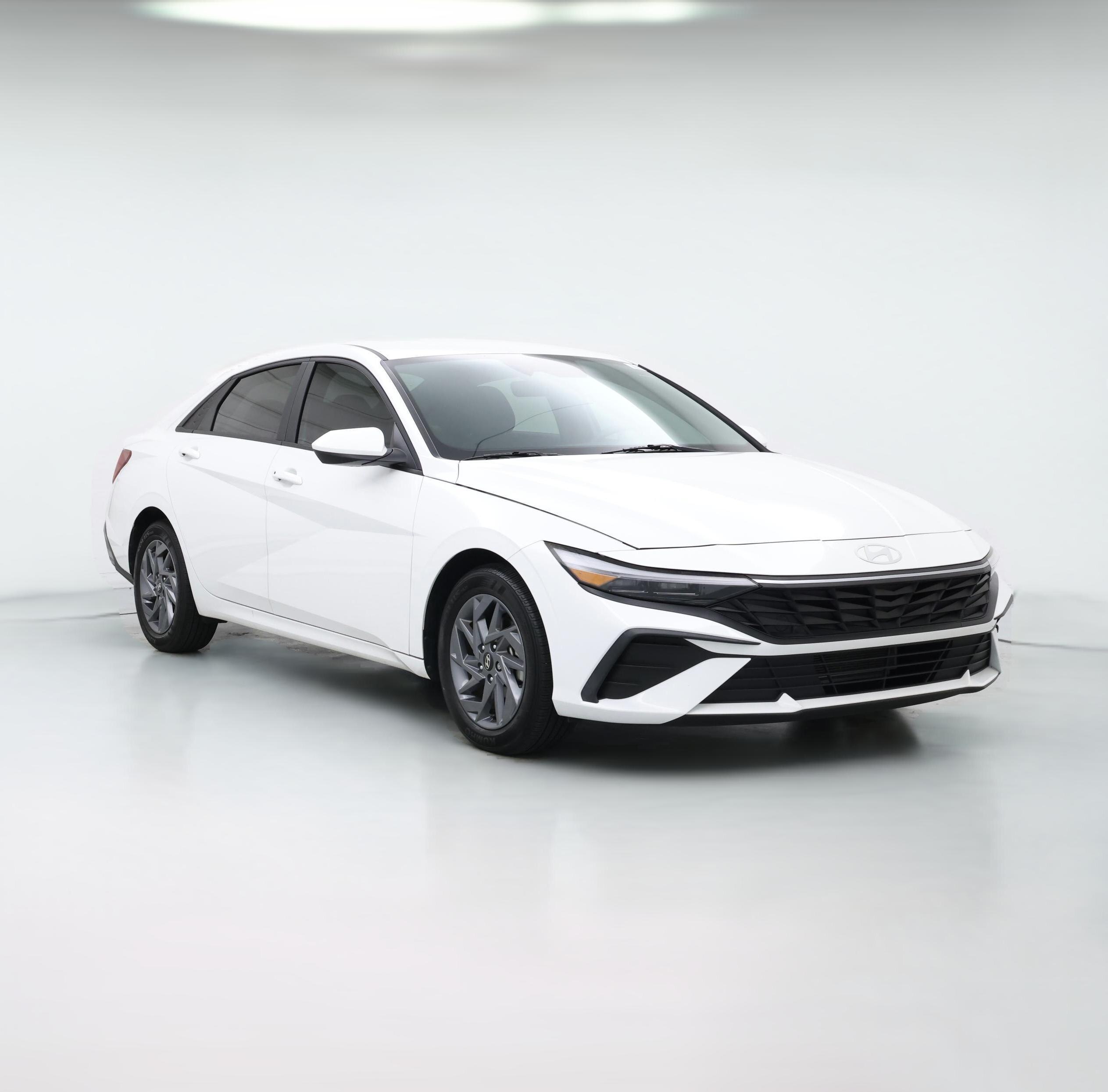 Thumbnail: 2024 Hyundai Elantra - 1