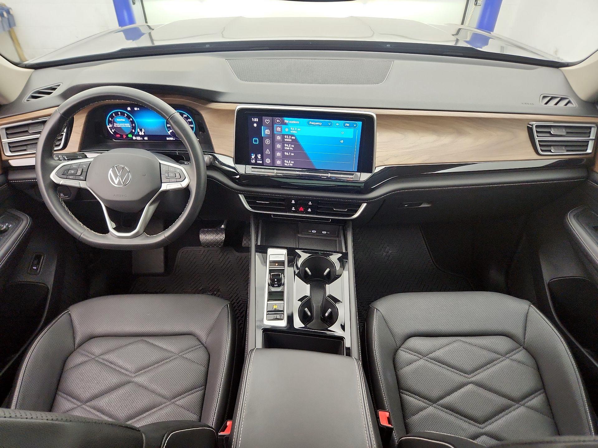 Thumbnail: 2024 Volkswagen Atlas - 9