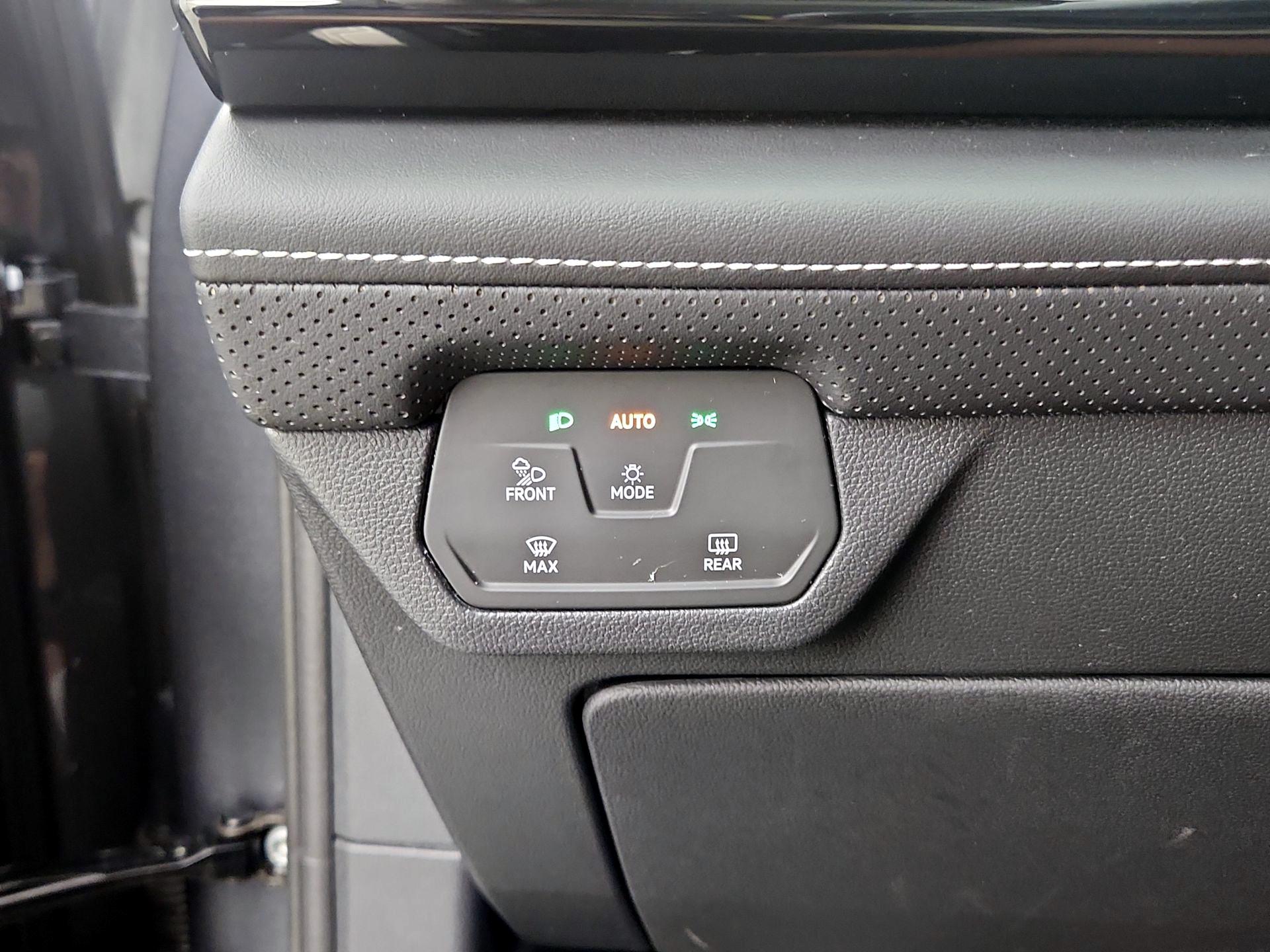 Thumbnail: 2024 Volkswagen Atlas - 13