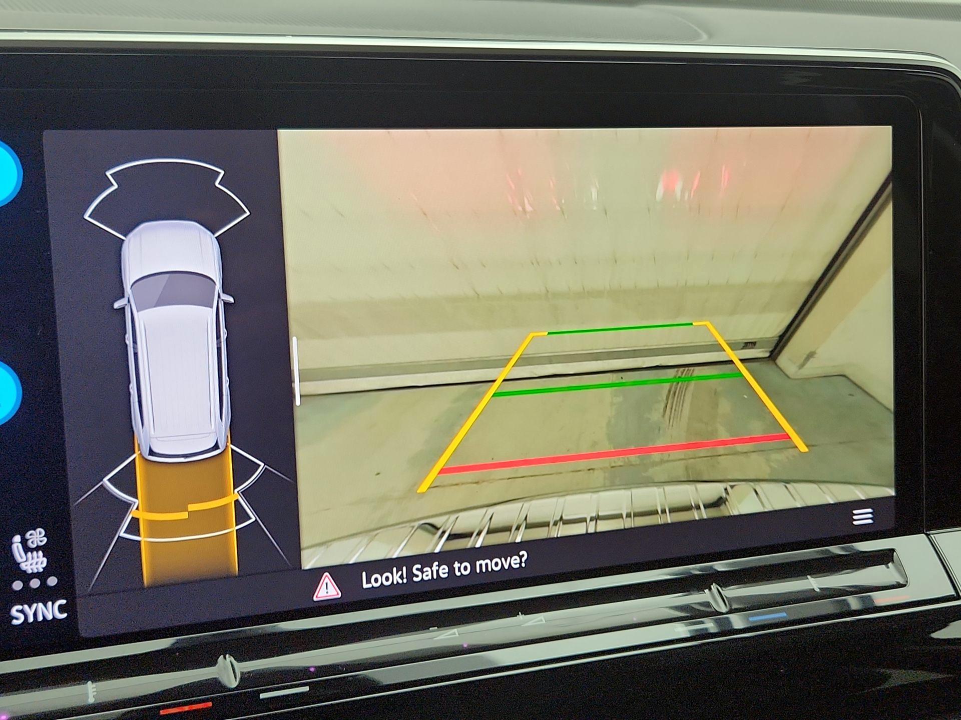 Thumbnail: 2024 Volkswagen Atlas - 14