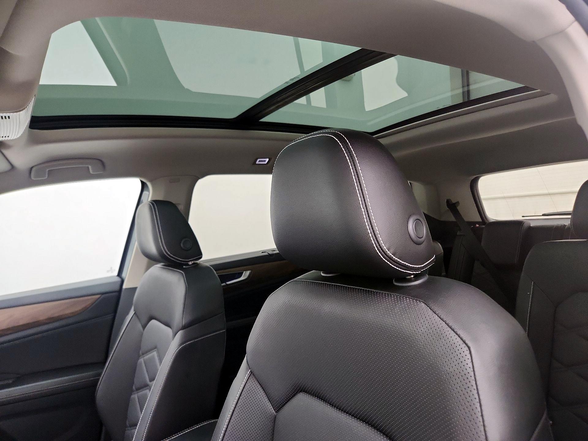 Thumbnail: 2024 Volkswagen Atlas - 19