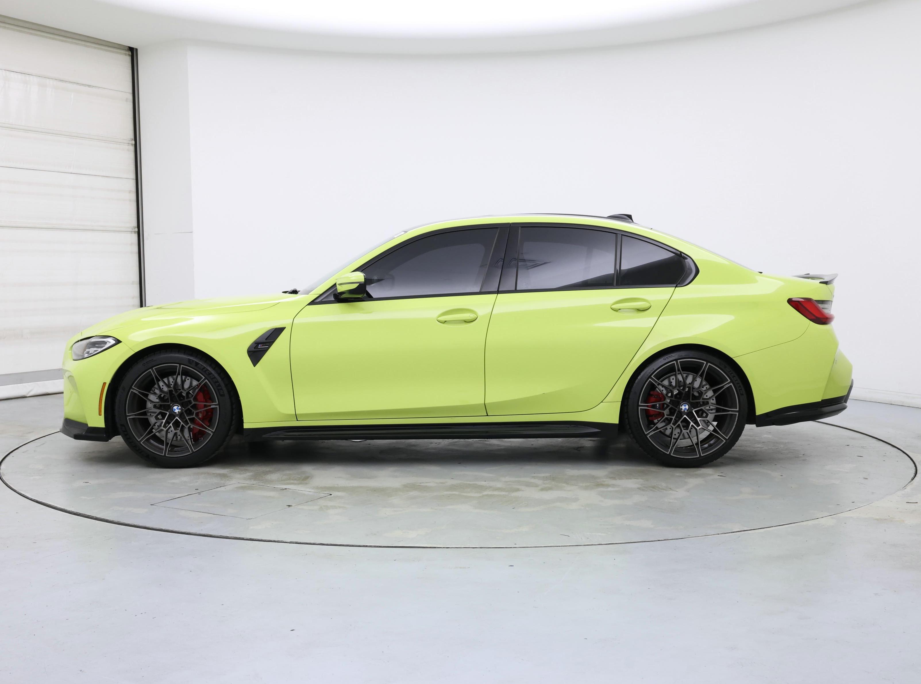 Thumbnail: 2022 BMW M3 - 3