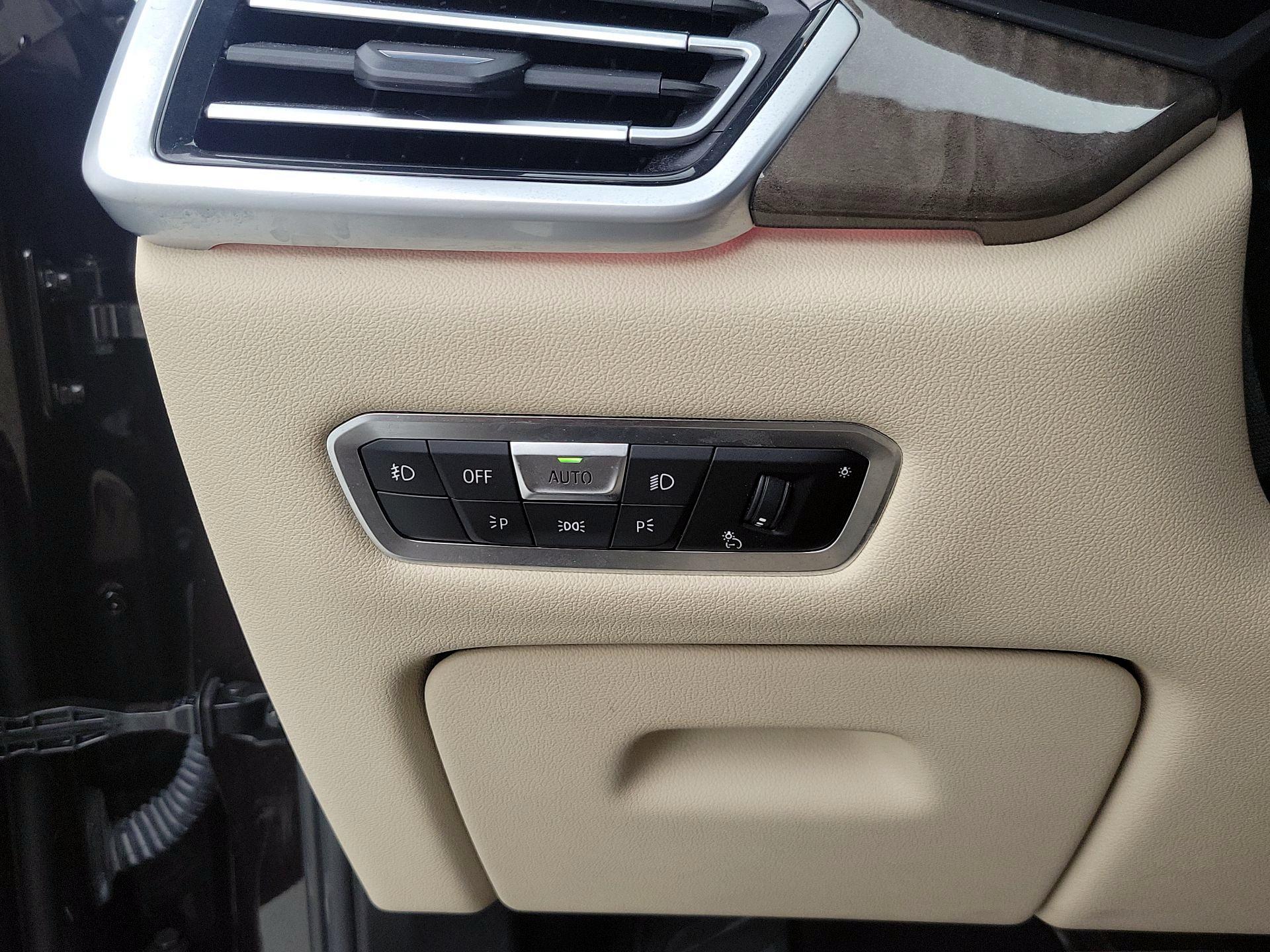 Thumbnail: 2021 BMW X5 - 13