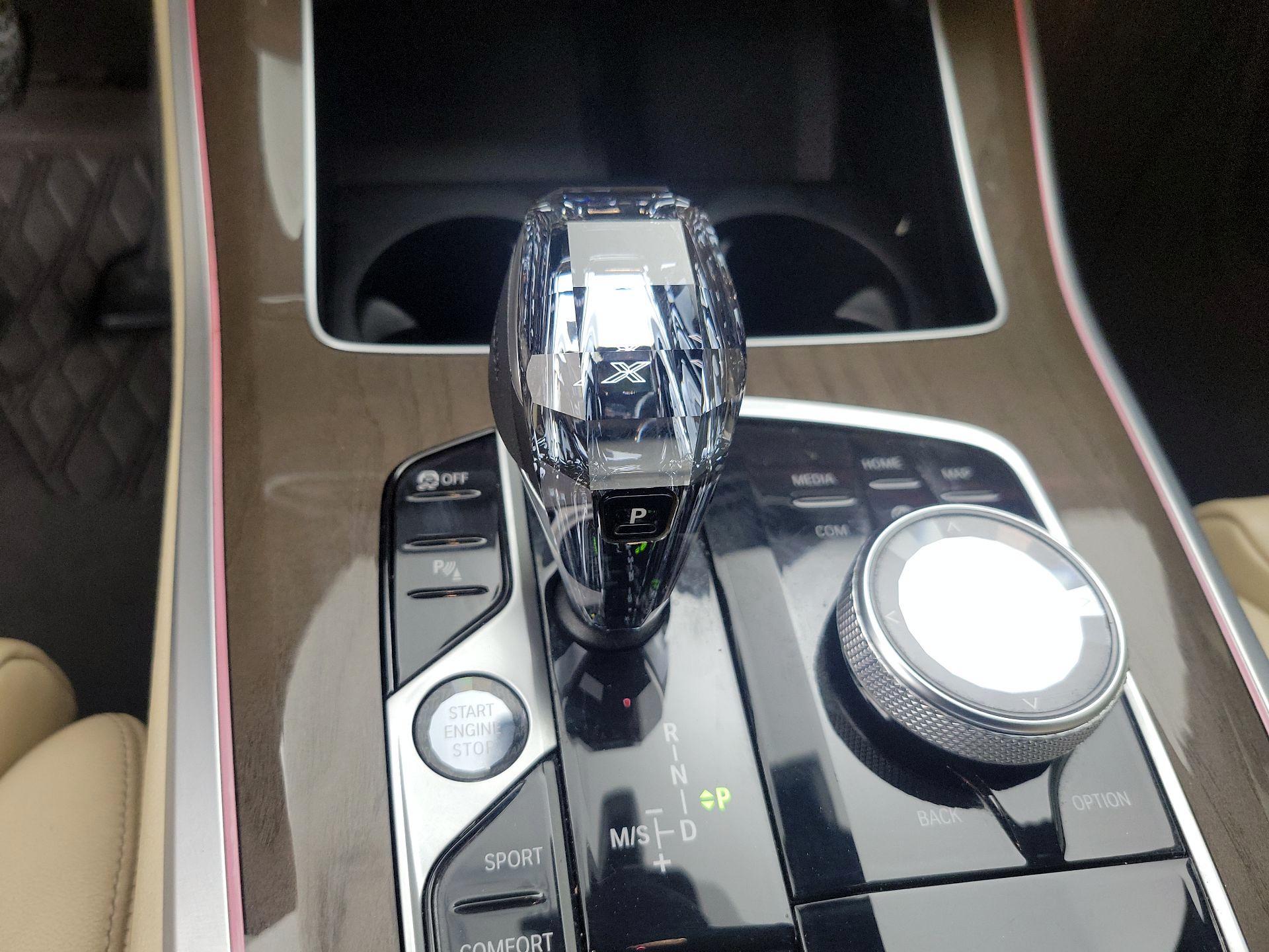 Thumbnail: 2021 BMW X5 - 18