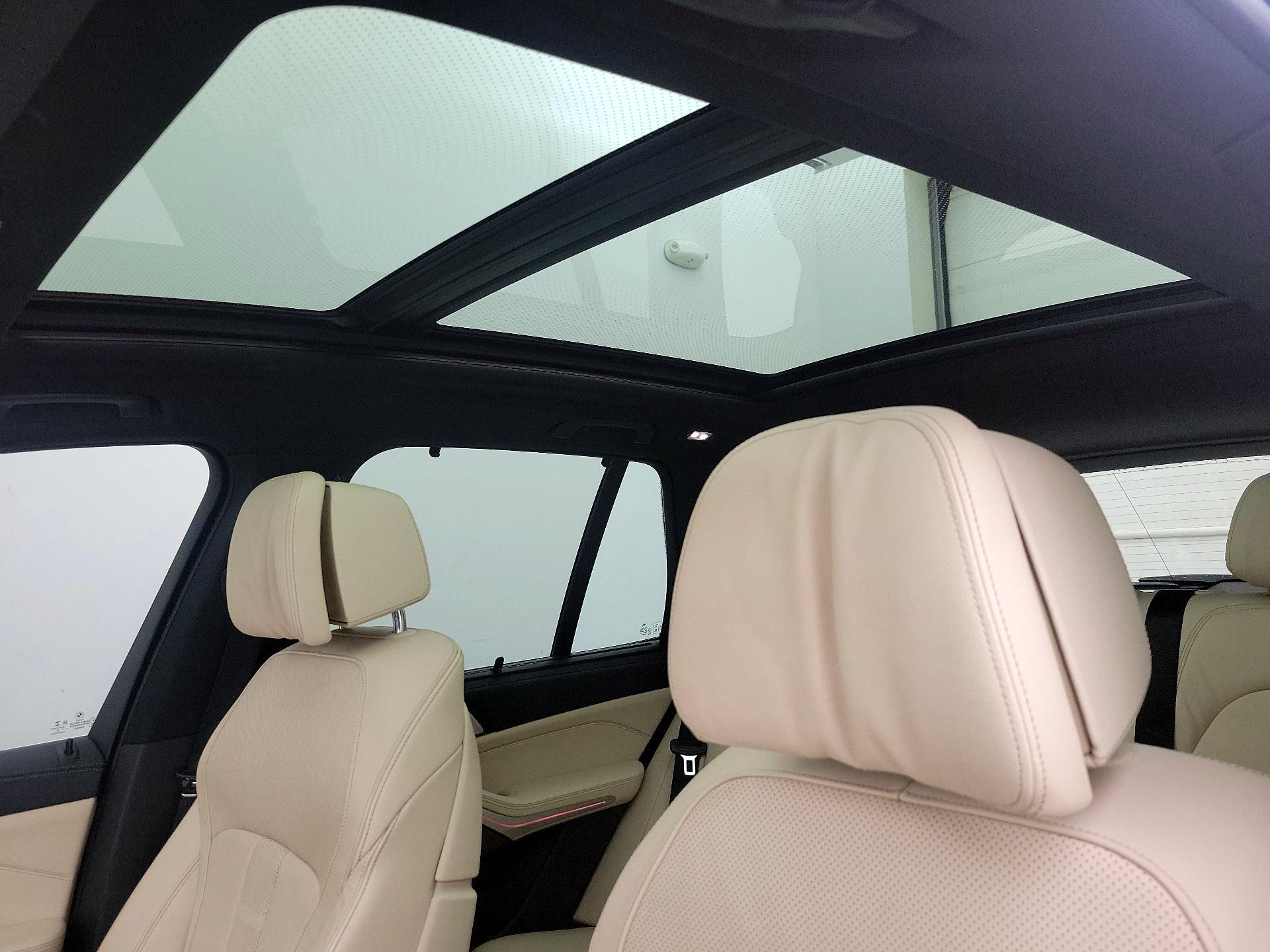 Thumbnail: 2021 BMW X5 - 20