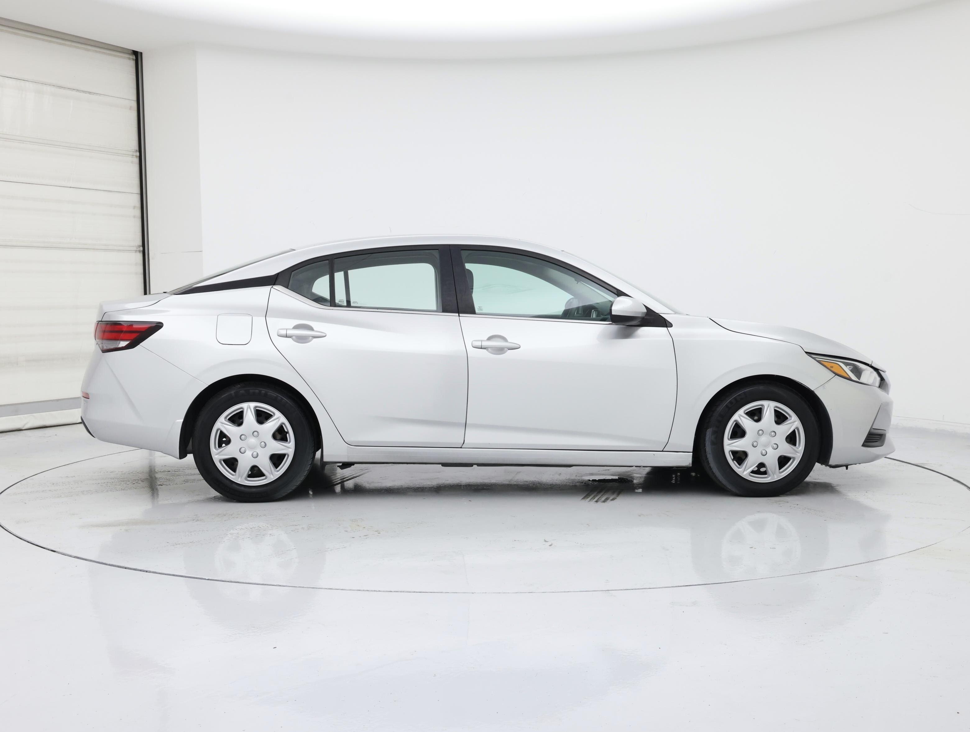 Thumbnail: 2020 Nissan Sentra - 7