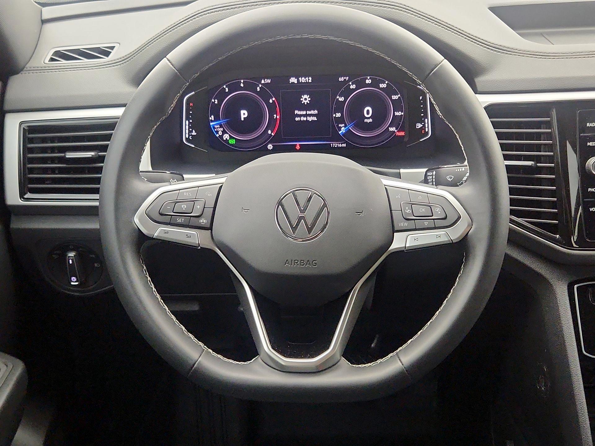 Thumbnail: 2023 Volkswagen Atlas - 10