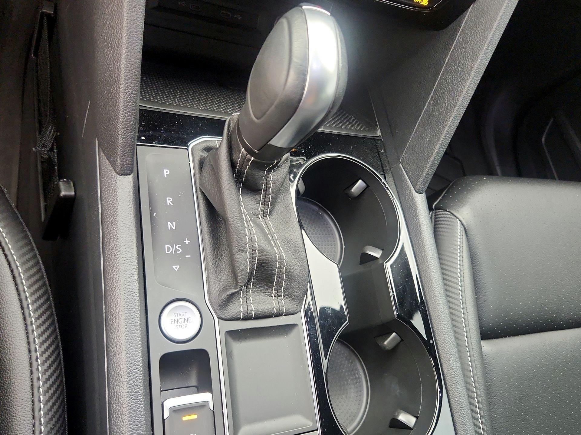 Thumbnail: 2023 Volkswagen Atlas - 17