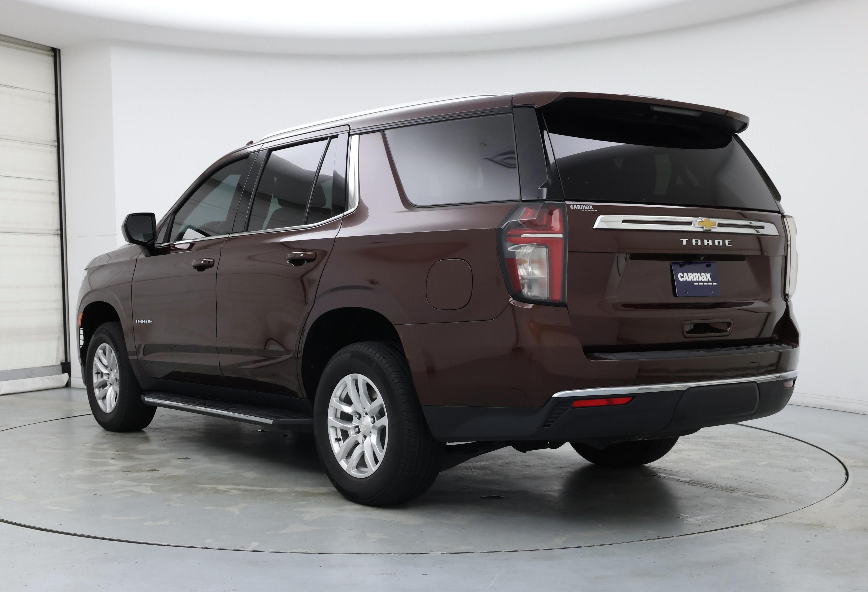 Thumbnail: 2023 Chevrolet Tahoe - 2