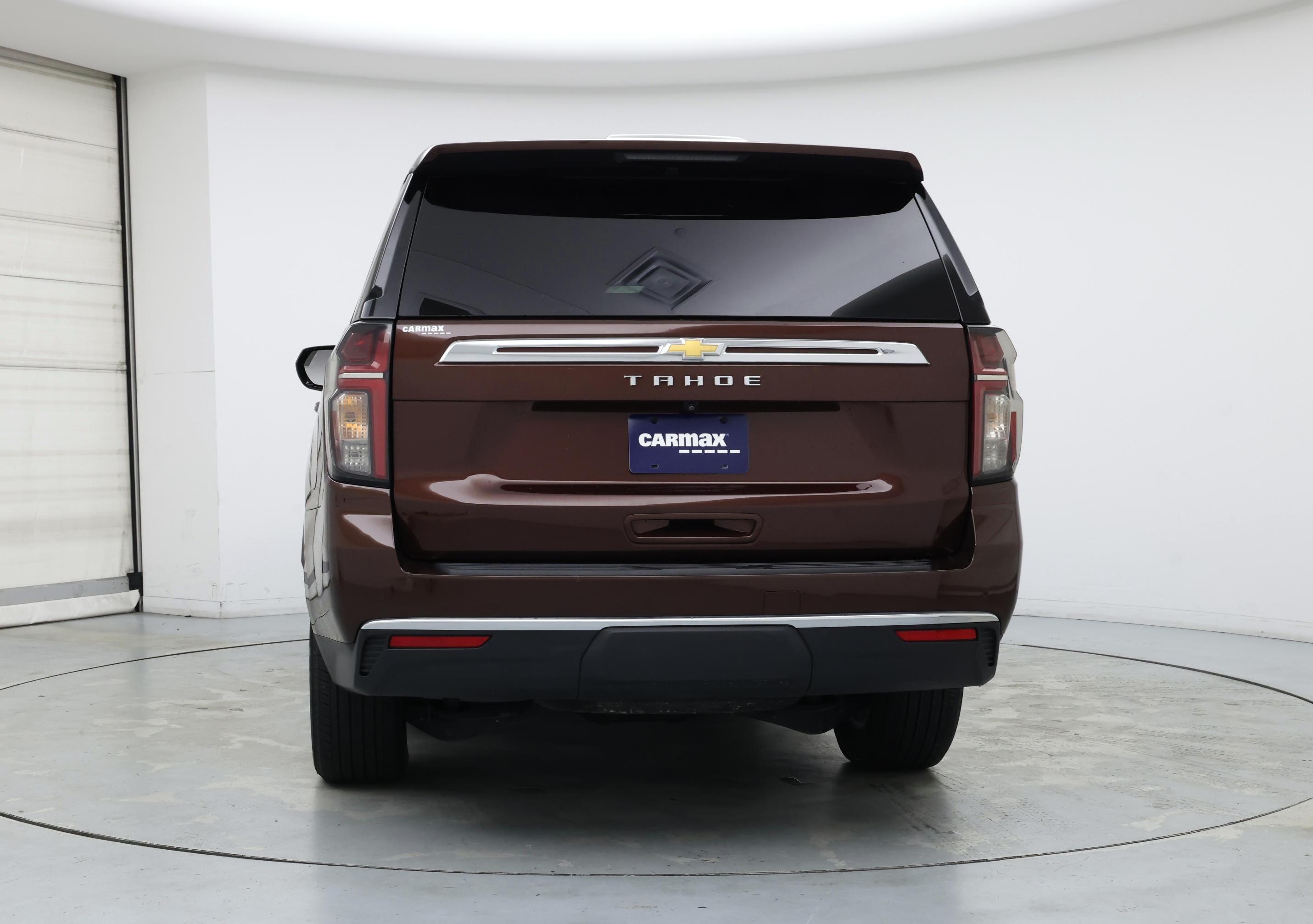 Thumbnail: 2023 Chevrolet Tahoe - 6