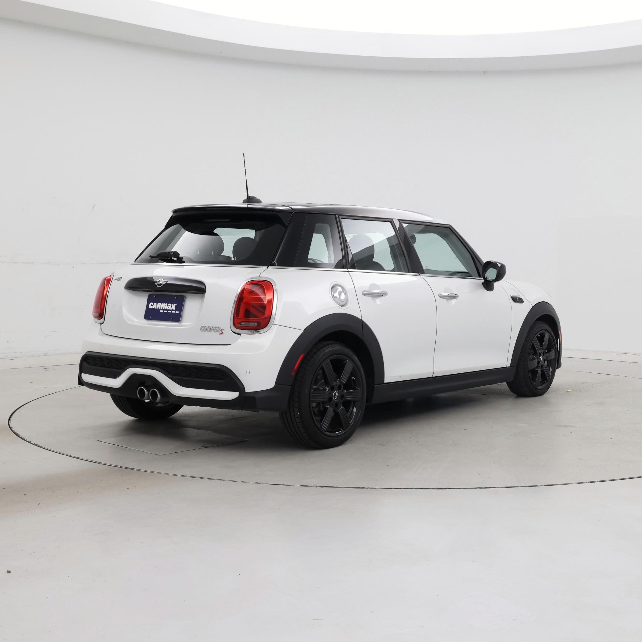 Thumbnail: 2024 MINI Cooper Hardtop - 8