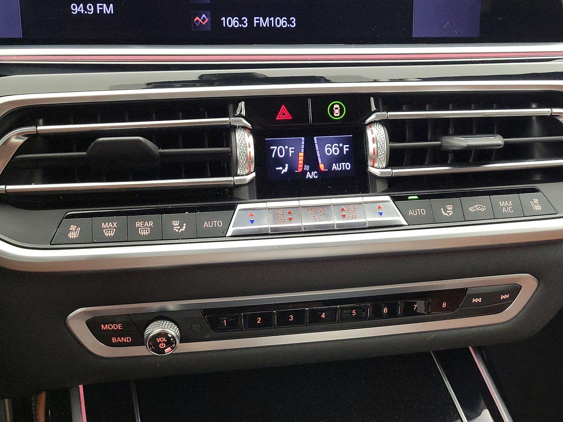 Thumbnail: 2019 BMW X7 - 17