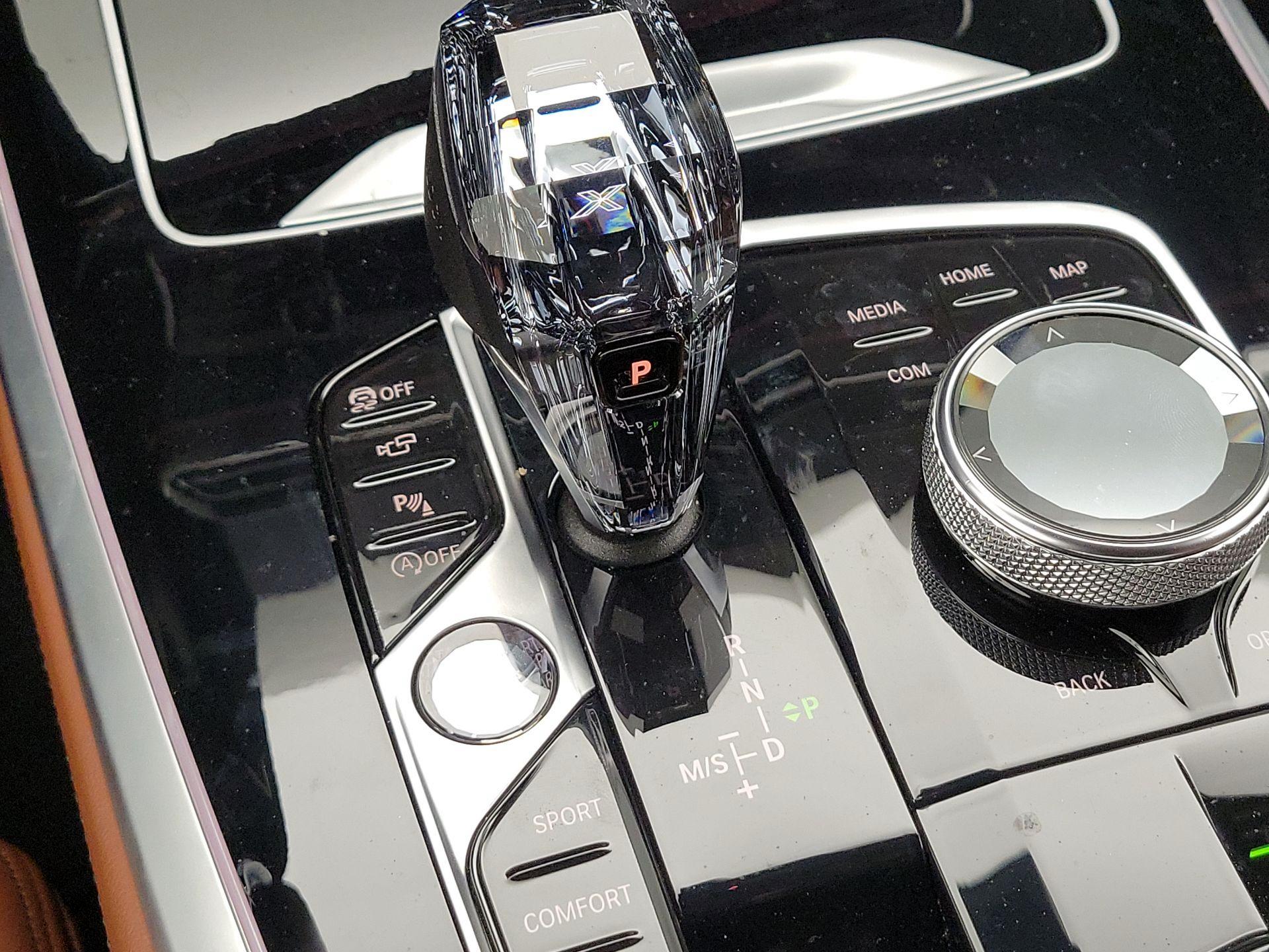 Thumbnail: 2019 BMW X7 - 18