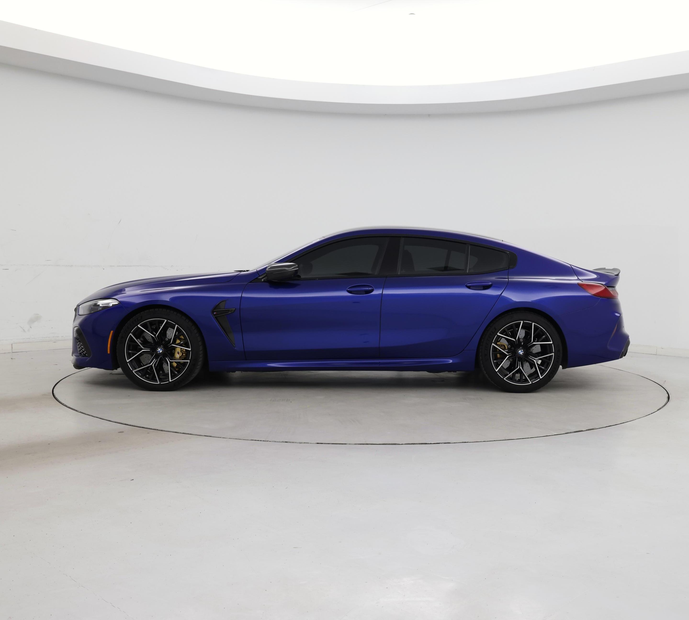 Thumbnail: 2022 BMW M8 - 3