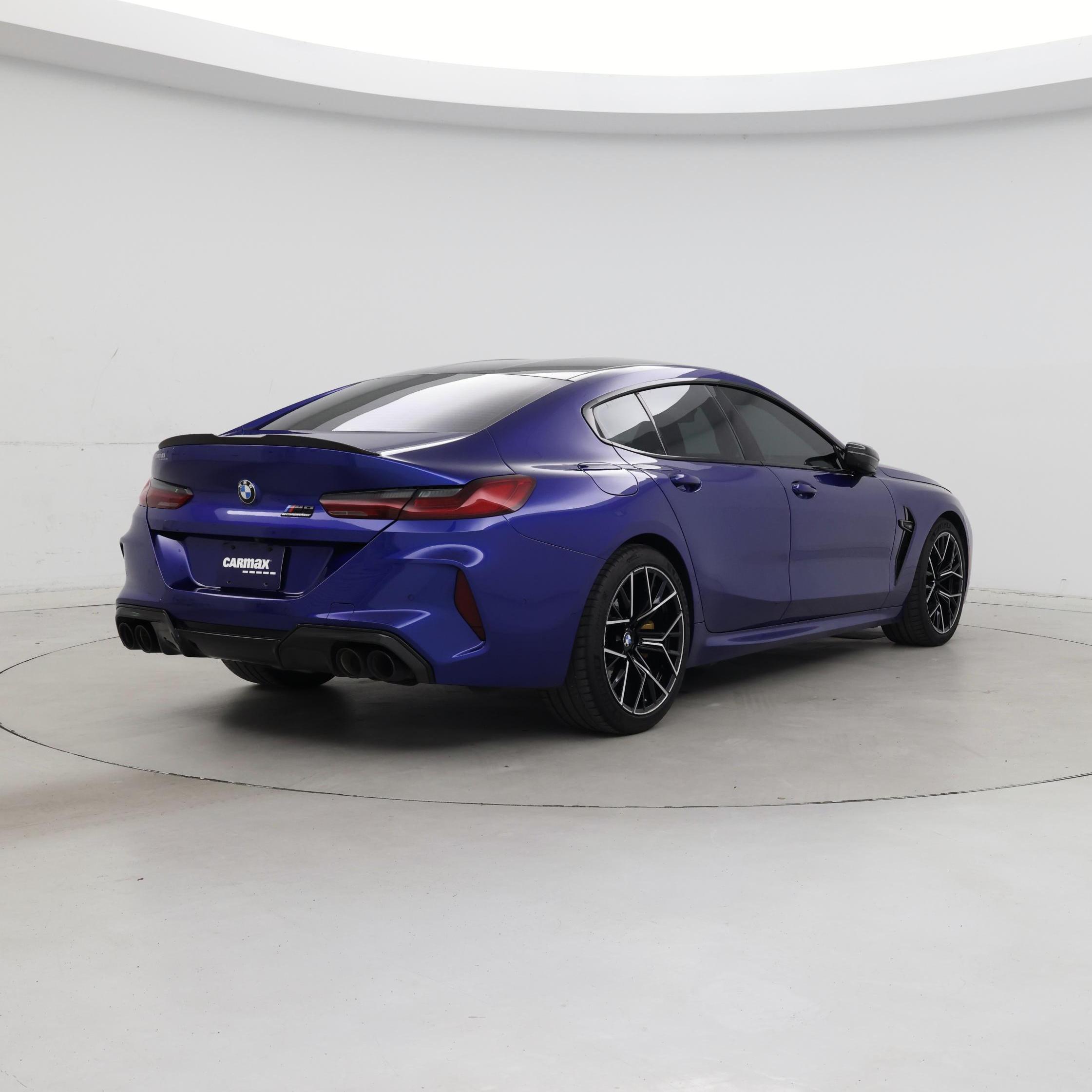 Thumbnail: 2022 BMW M8 - 8