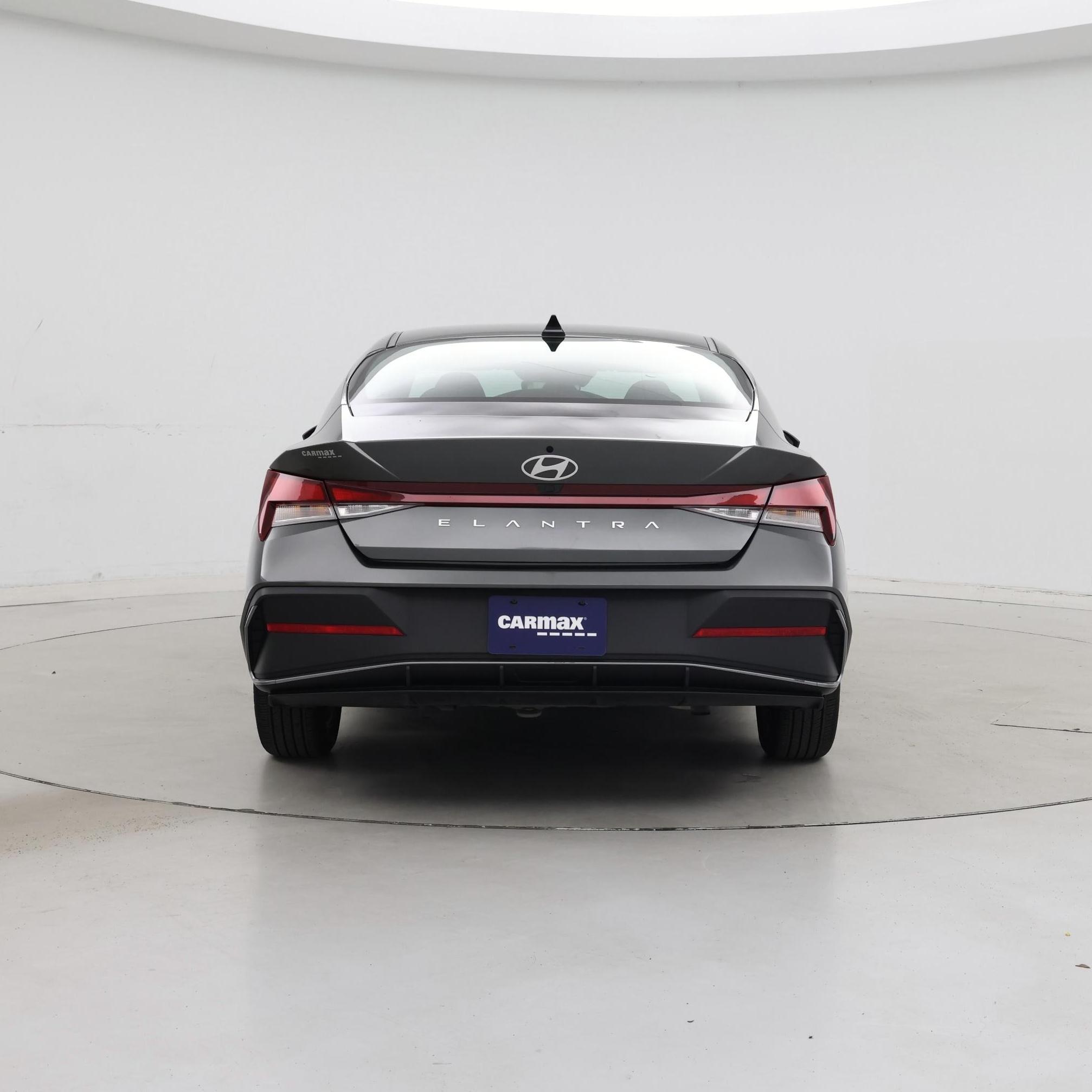 Thumbnail: 2024 Hyundai Elantra - 6