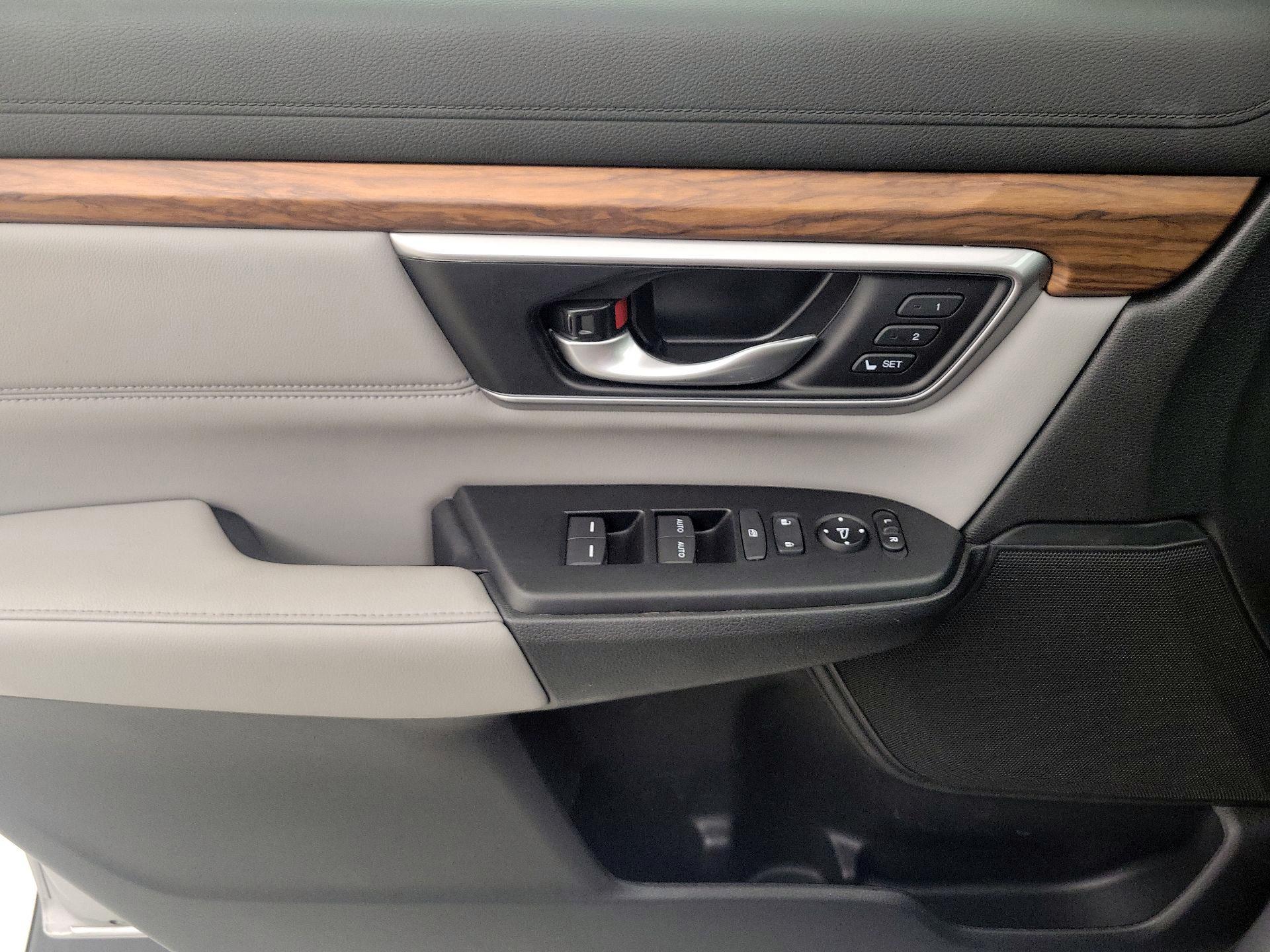 Thumbnail: 2019 Honda CR-V - 12