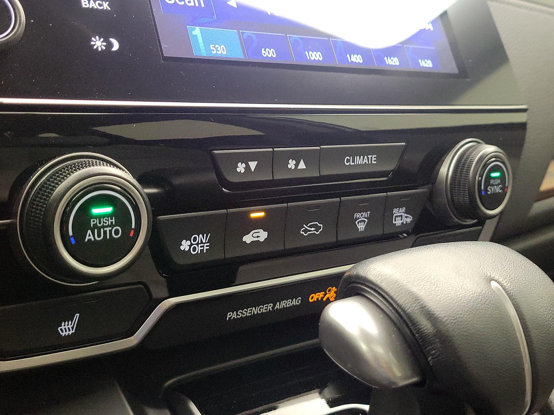 Thumbnail: 2019 Honda CR-V - 16