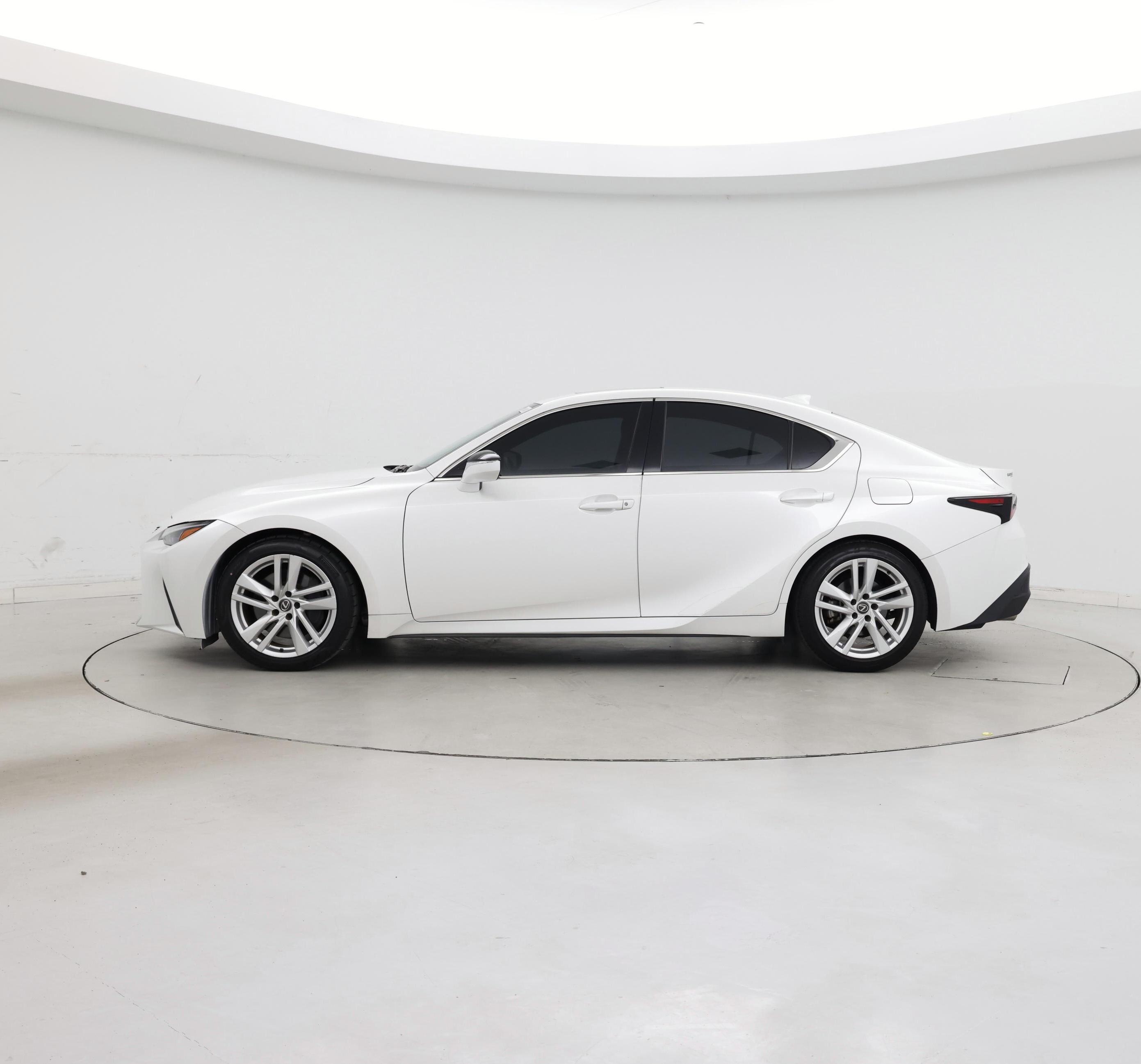 Thumbnail: 2023 Lexus IS - 3
