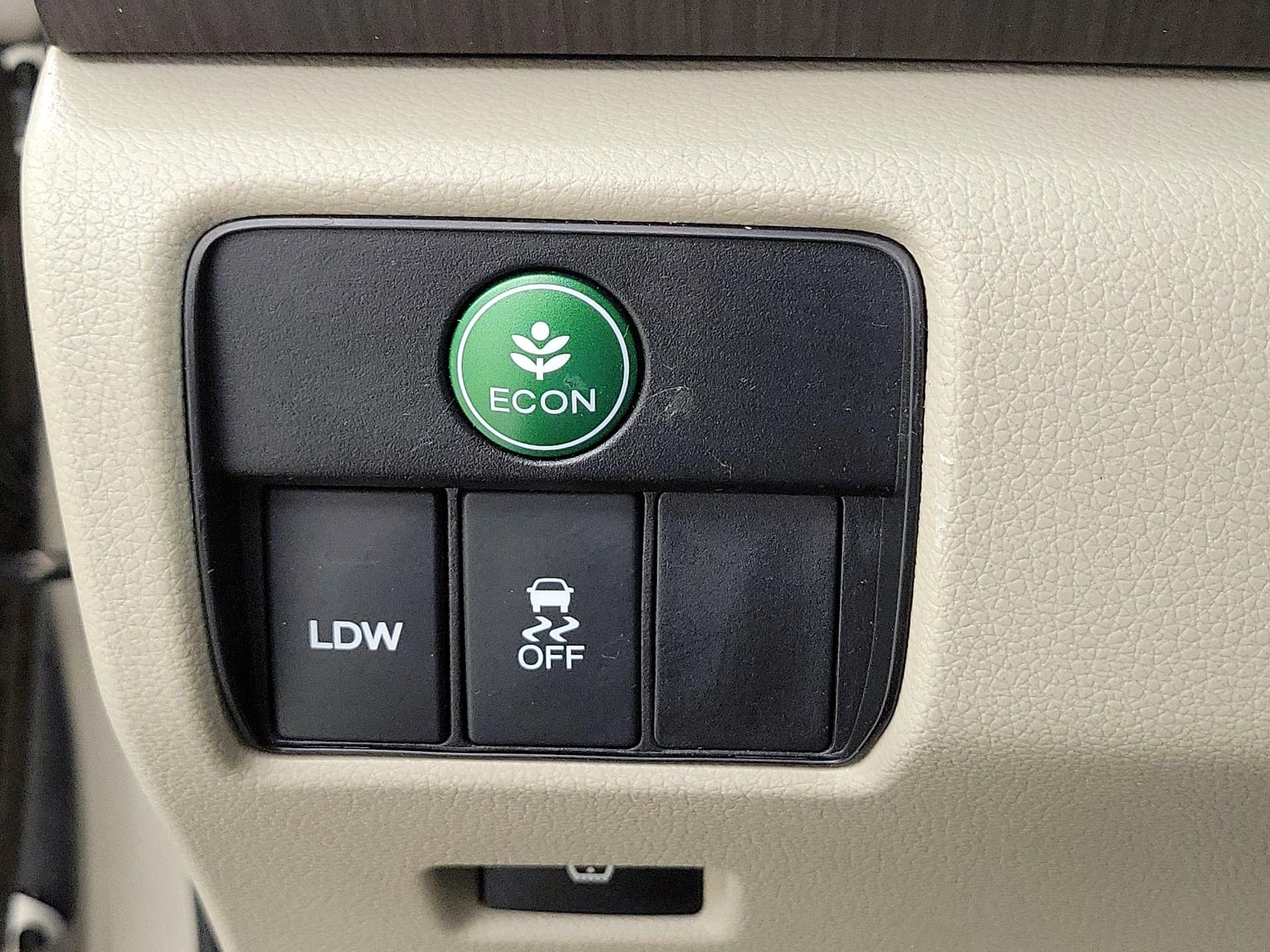 Thumbnail: 2014 Honda Accord - 13