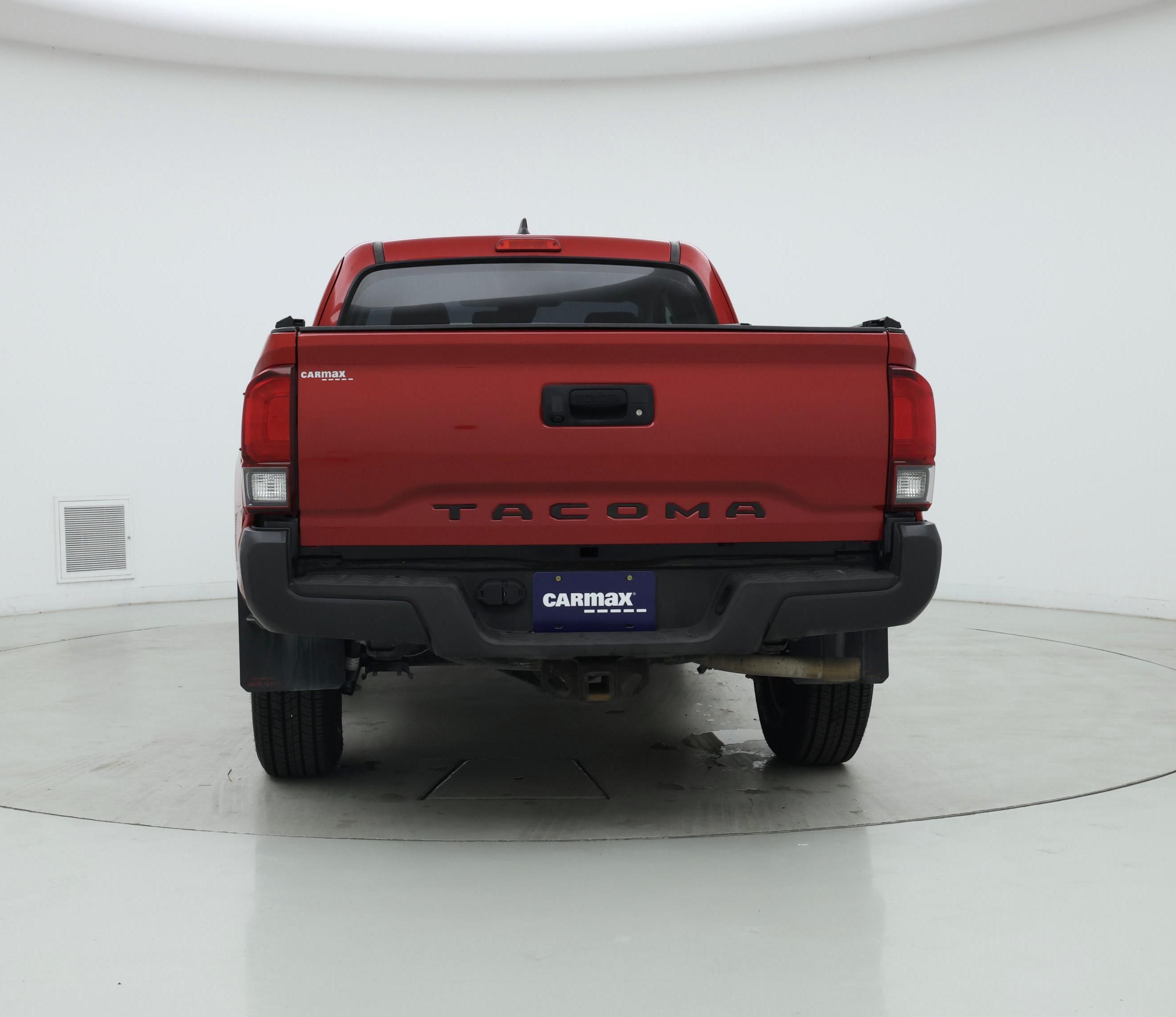 Thumbnail: 2018 Toyota Tacoma - 6