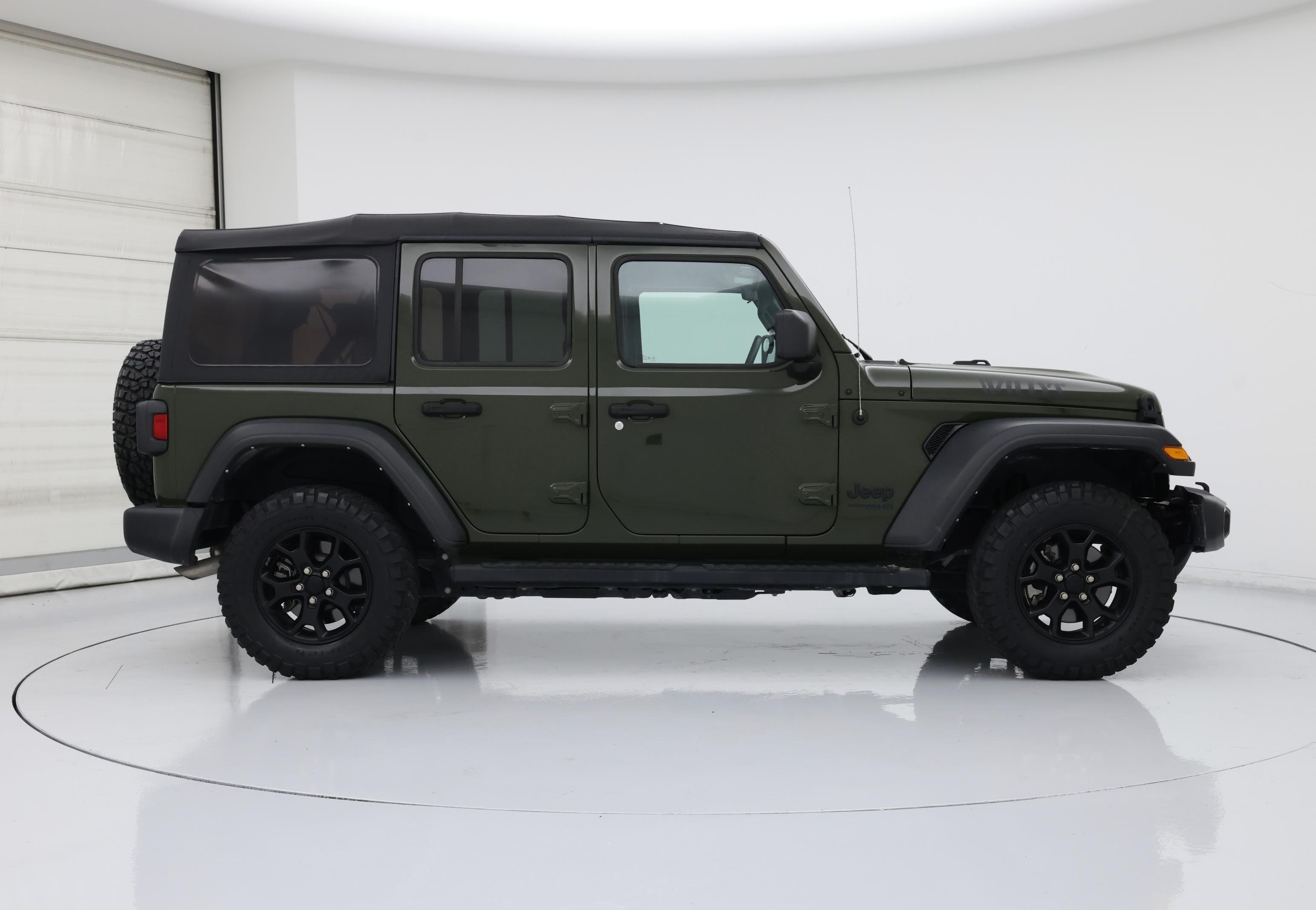 Thumbnail: 2022 Jeep Wrangler - 7