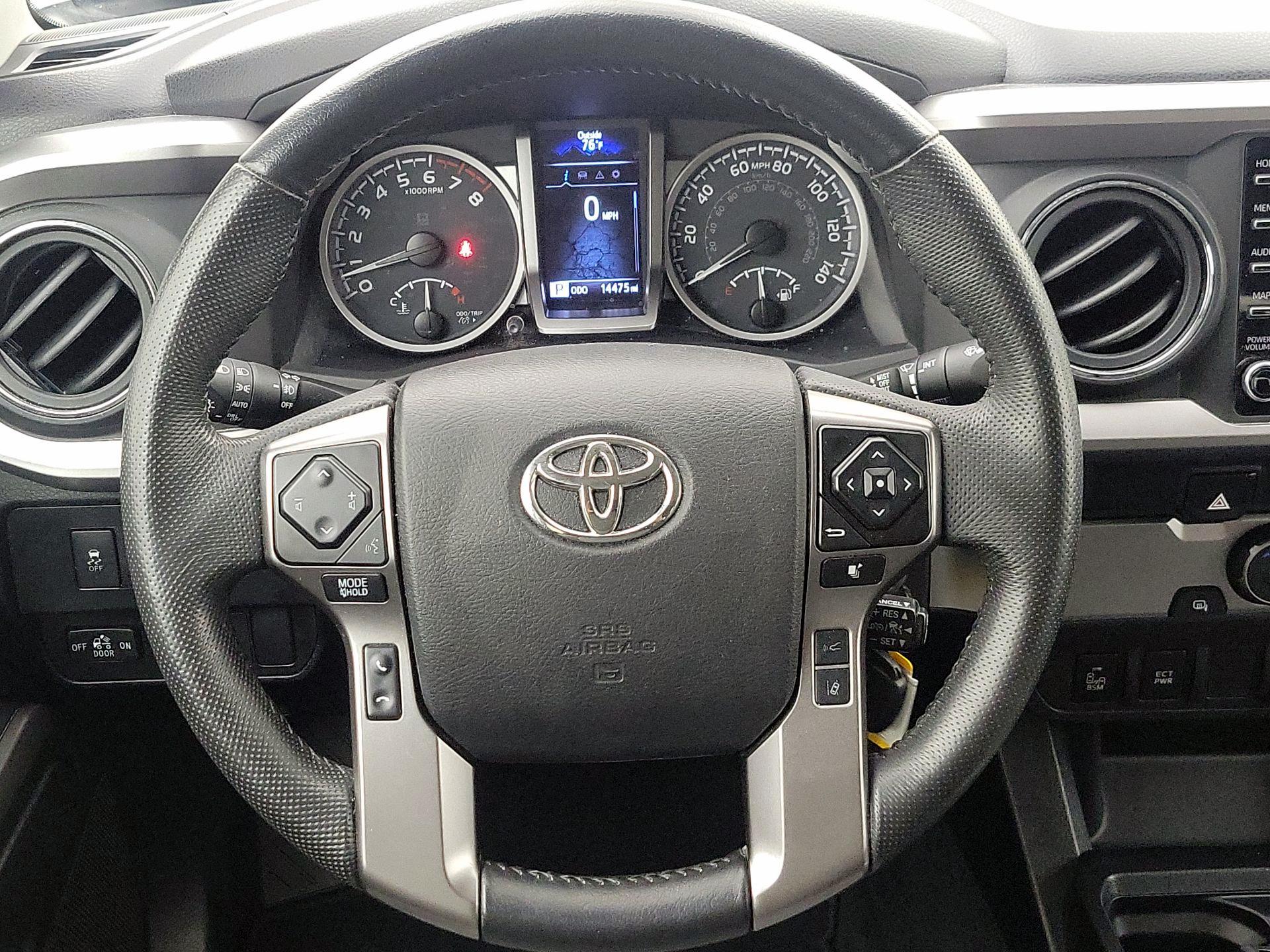 Thumbnail: 2022 Toyota Tacoma - 10