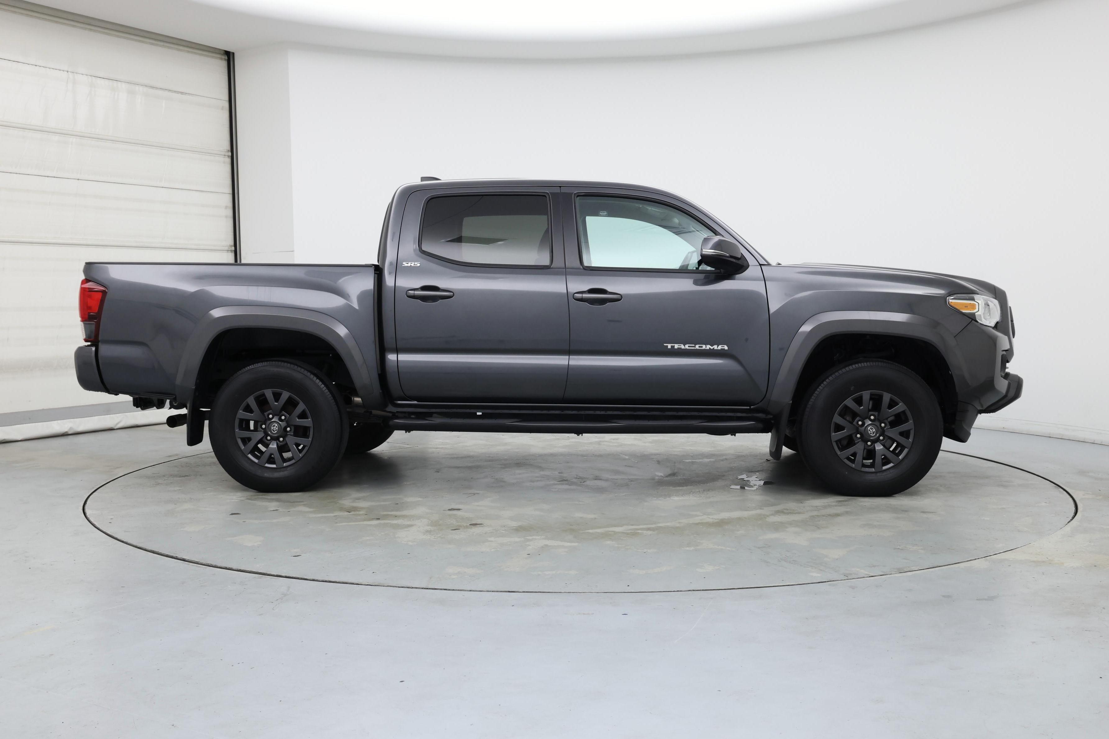 Thumbnail: 2022 Toyota Tacoma - 7