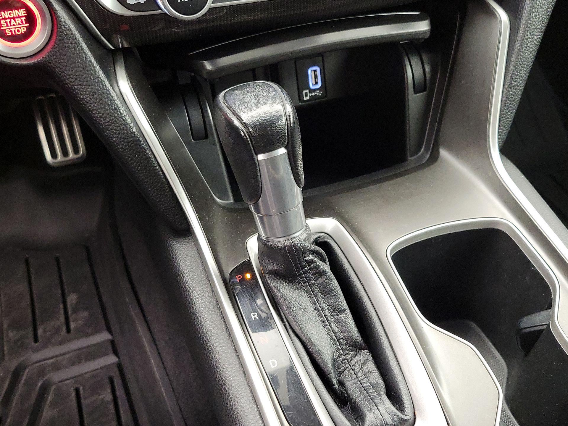 Thumbnail: 2019 Honda Accord - 17