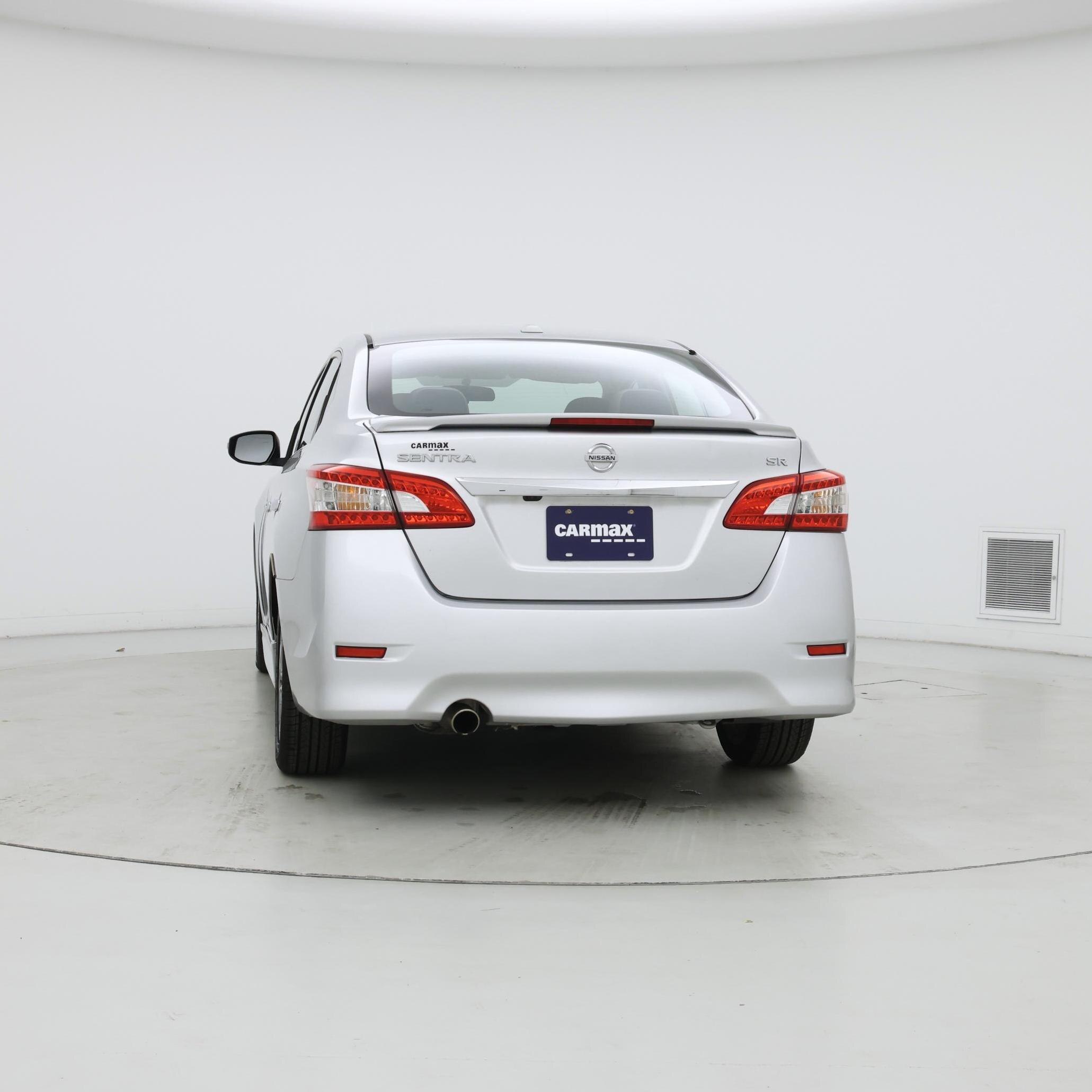 Thumbnail: 2015 Nissan Sentra - 6