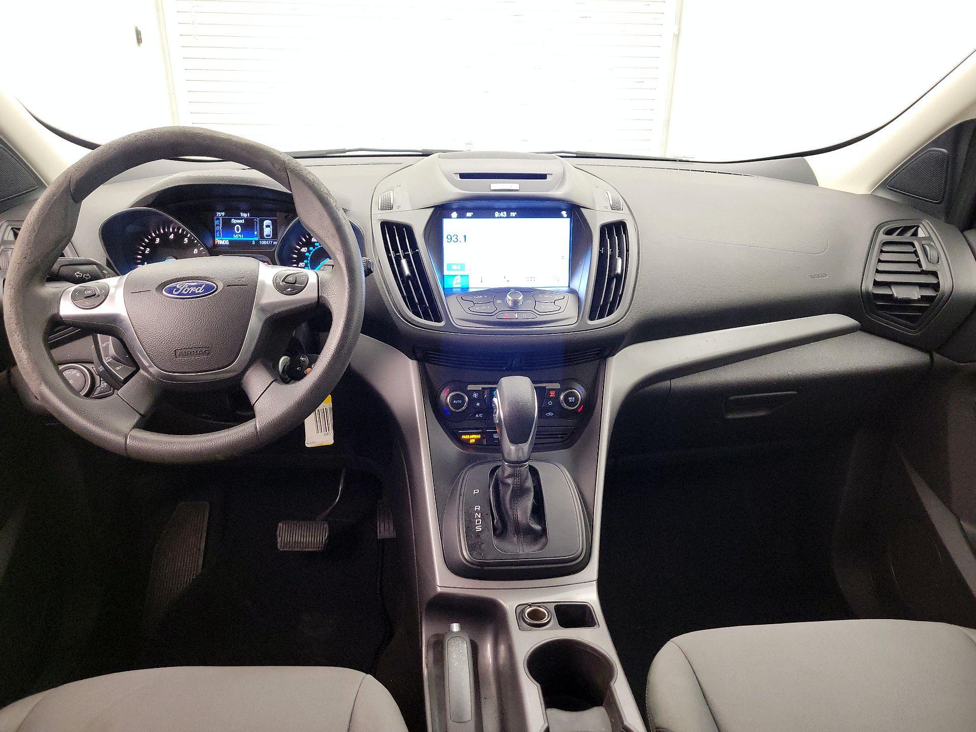 Thumbnail: 2016 Ford Escape - 9