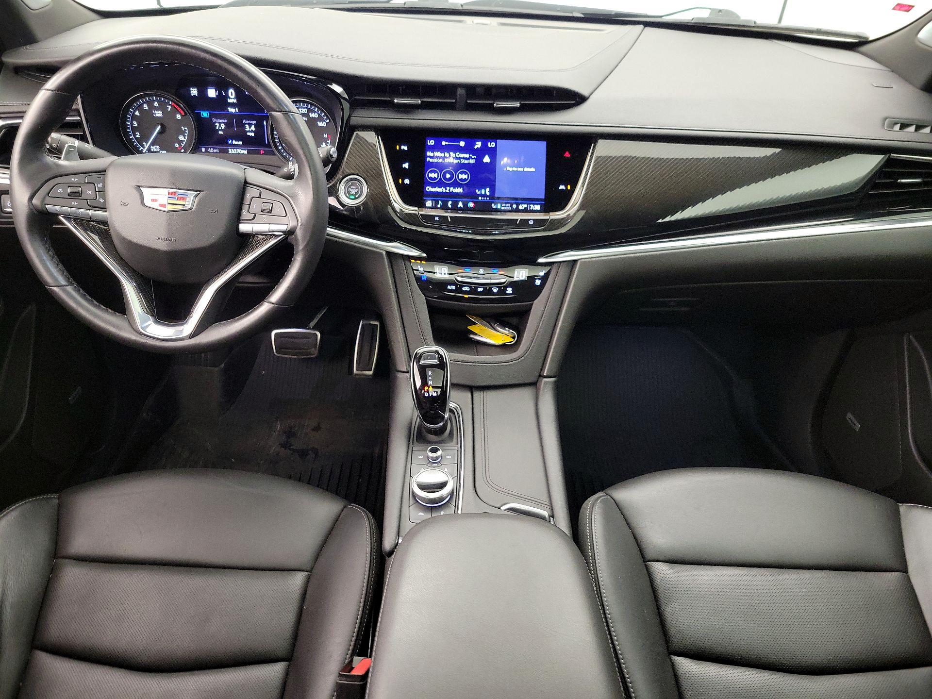 Thumbnail: 2023 Cadillac XT6 - 9
