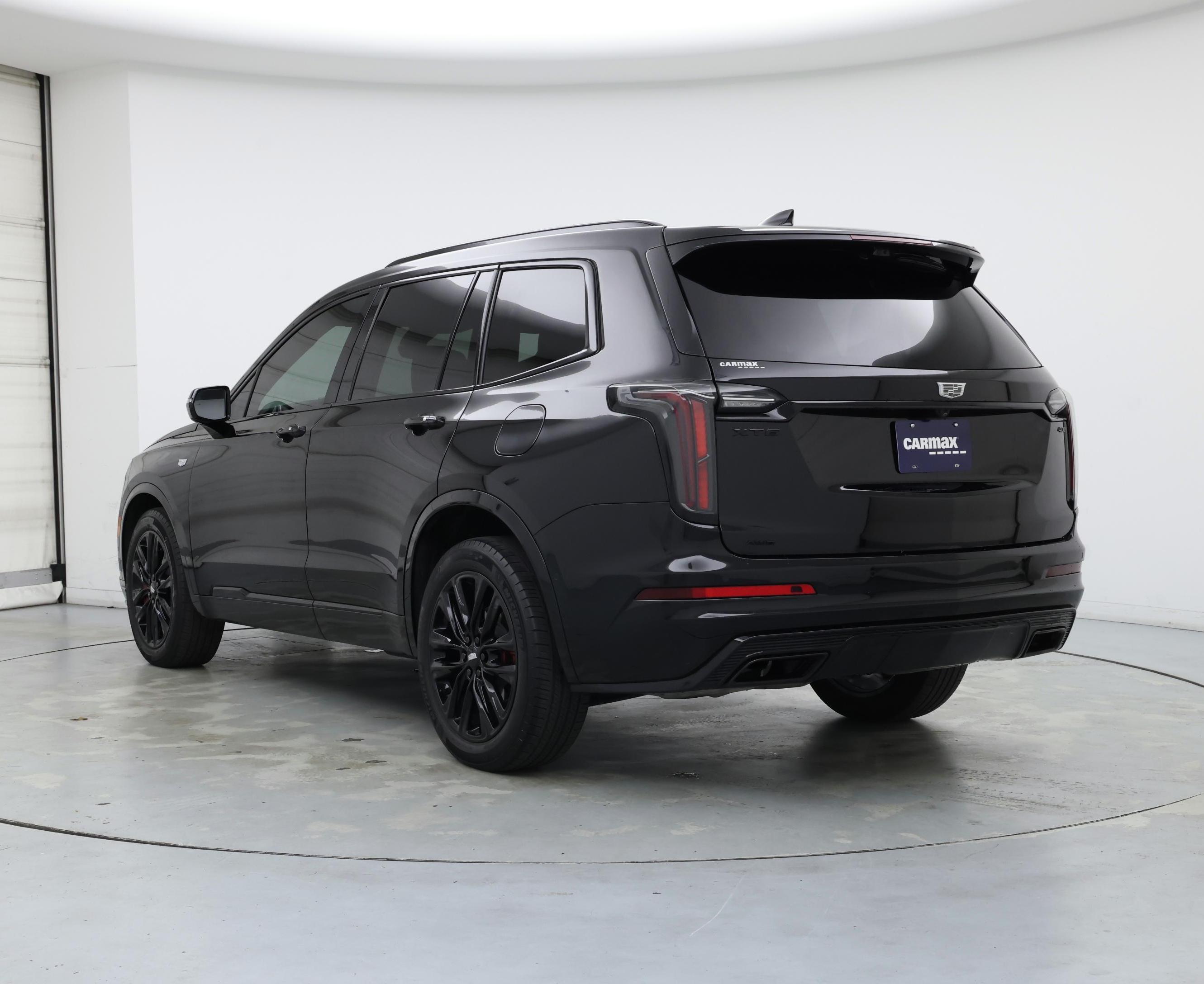Thumbnail: 2023 Cadillac XT6 - 2