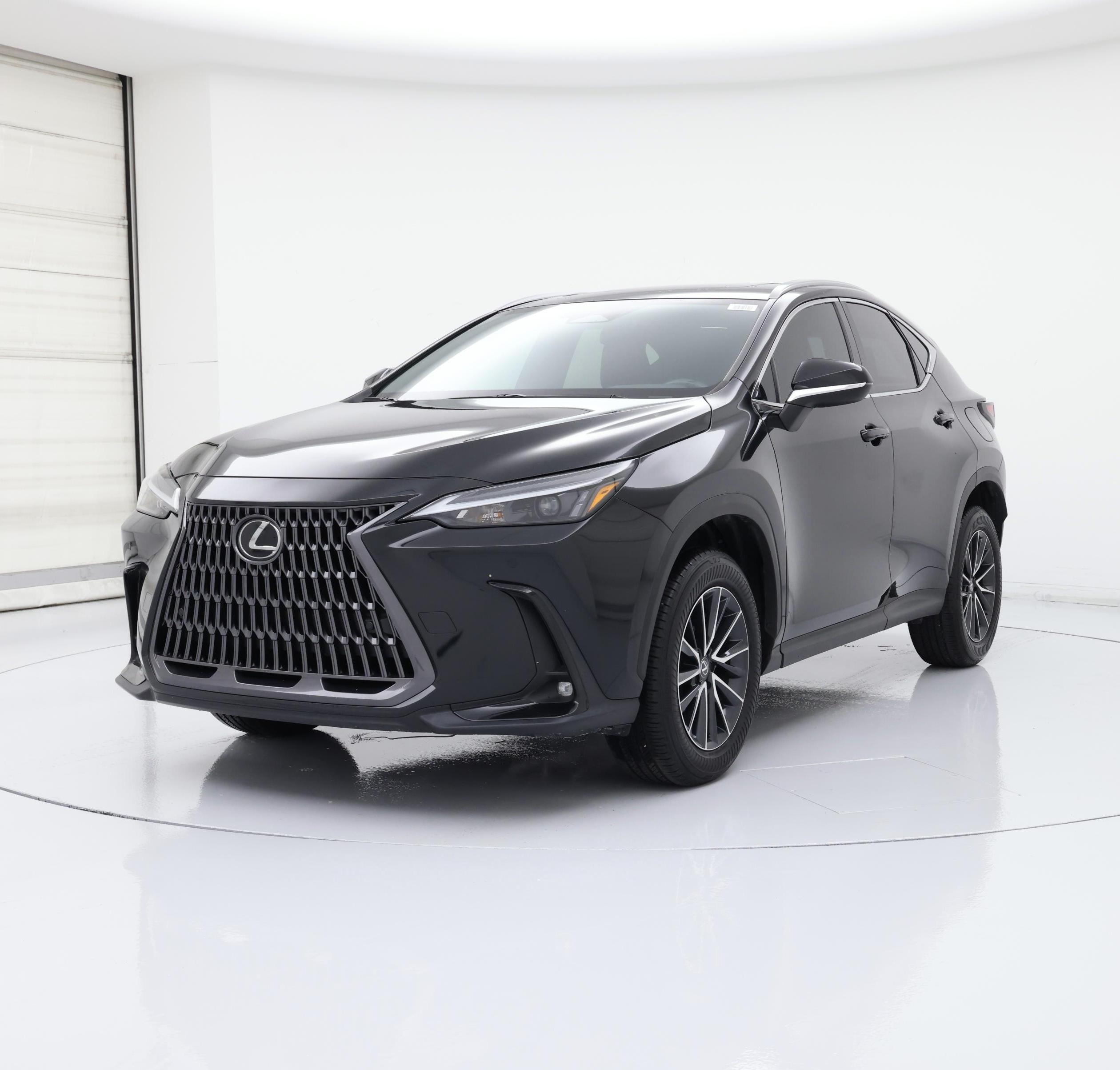 Thumbnail: 2024 Lexus NX - 4