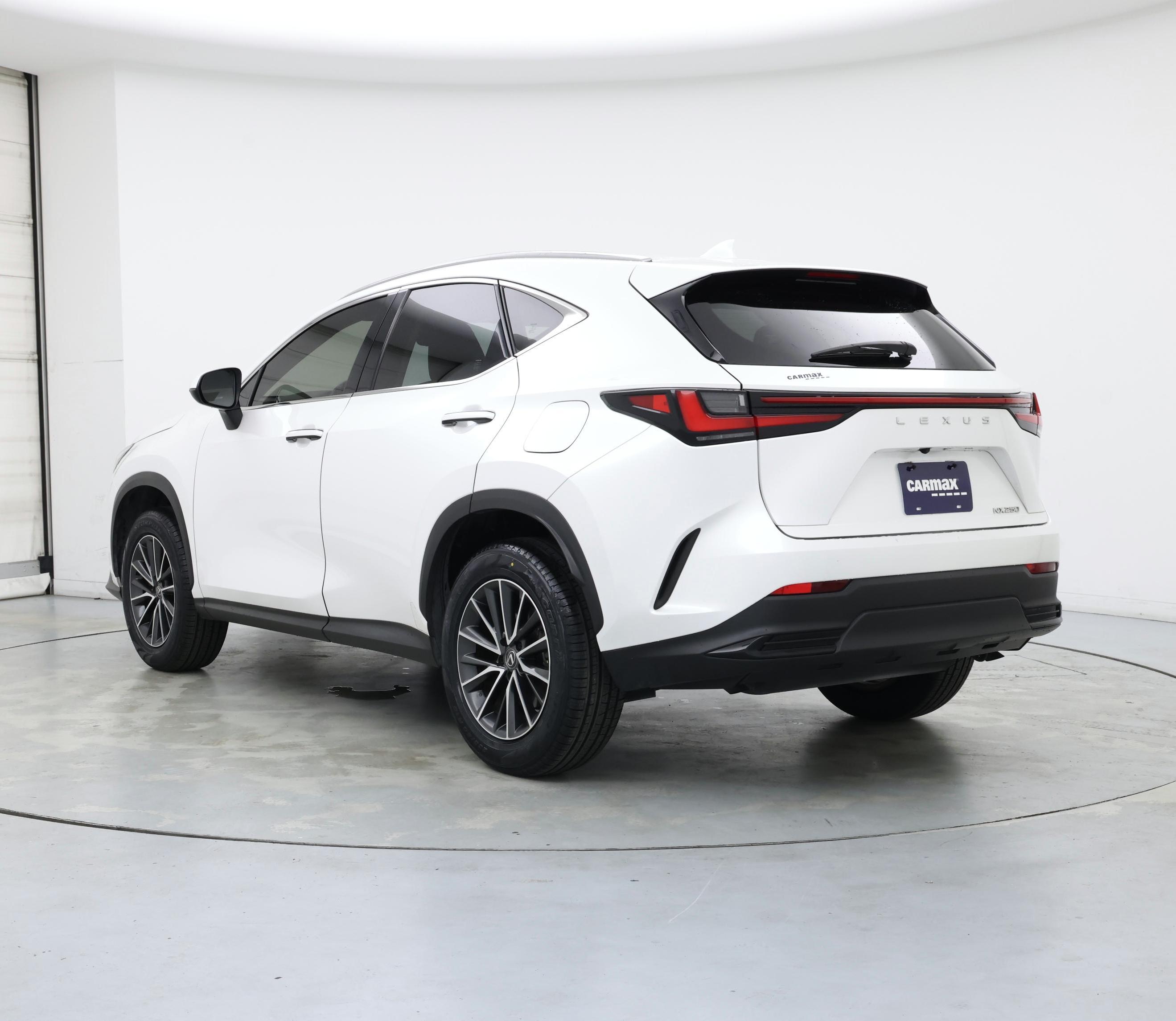 Thumbnail: 2024 Lexus NX - 2