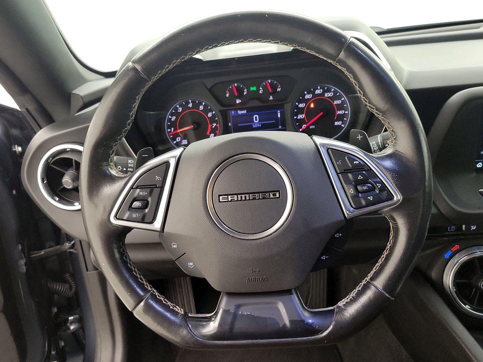 Thumbnail: 2019 Chevrolet Camaro - 10