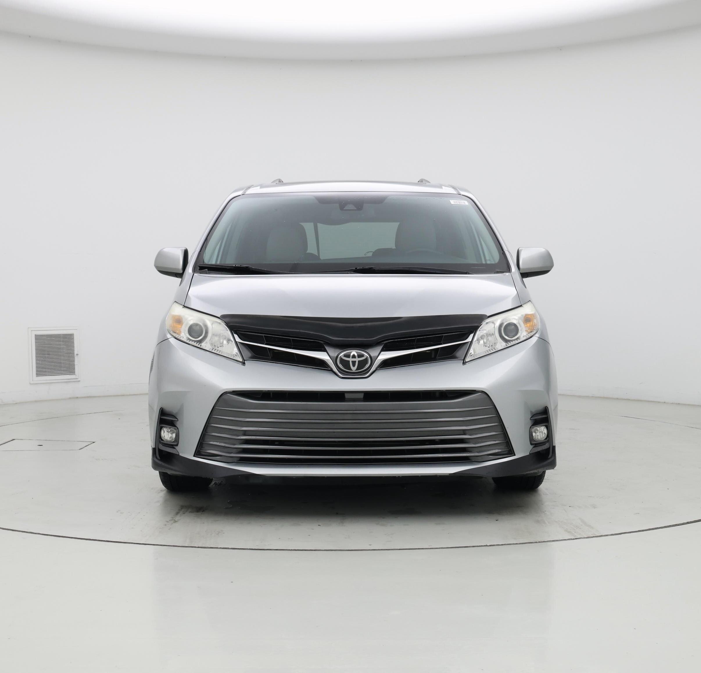 Thumbnail: 2019 Toyota Sienna - 5