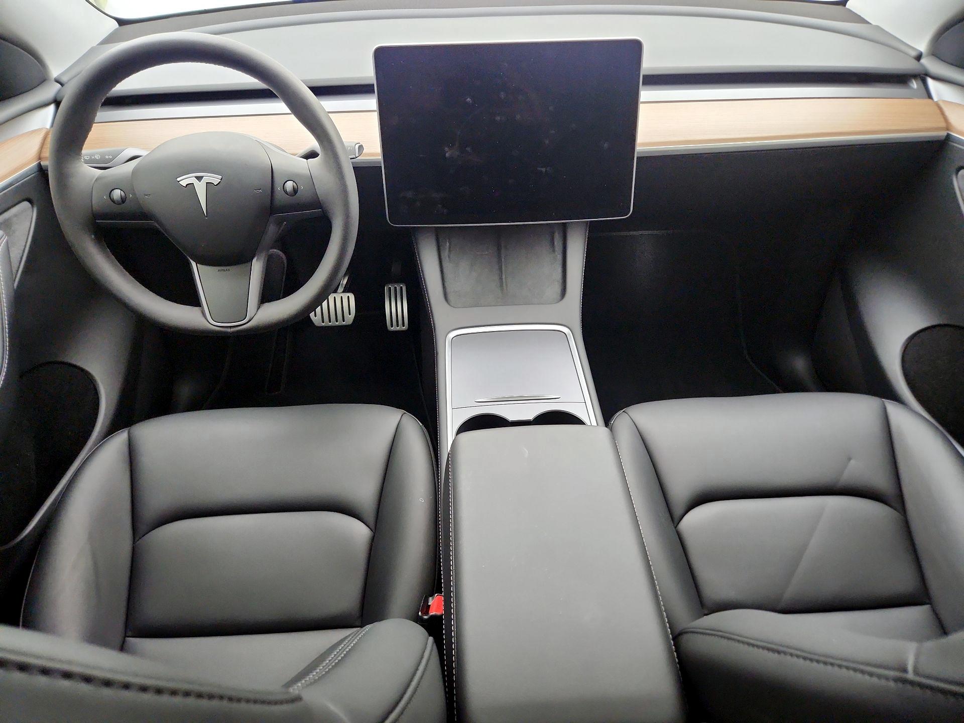 Thumbnail: 2023 Tesla Model Y - 9