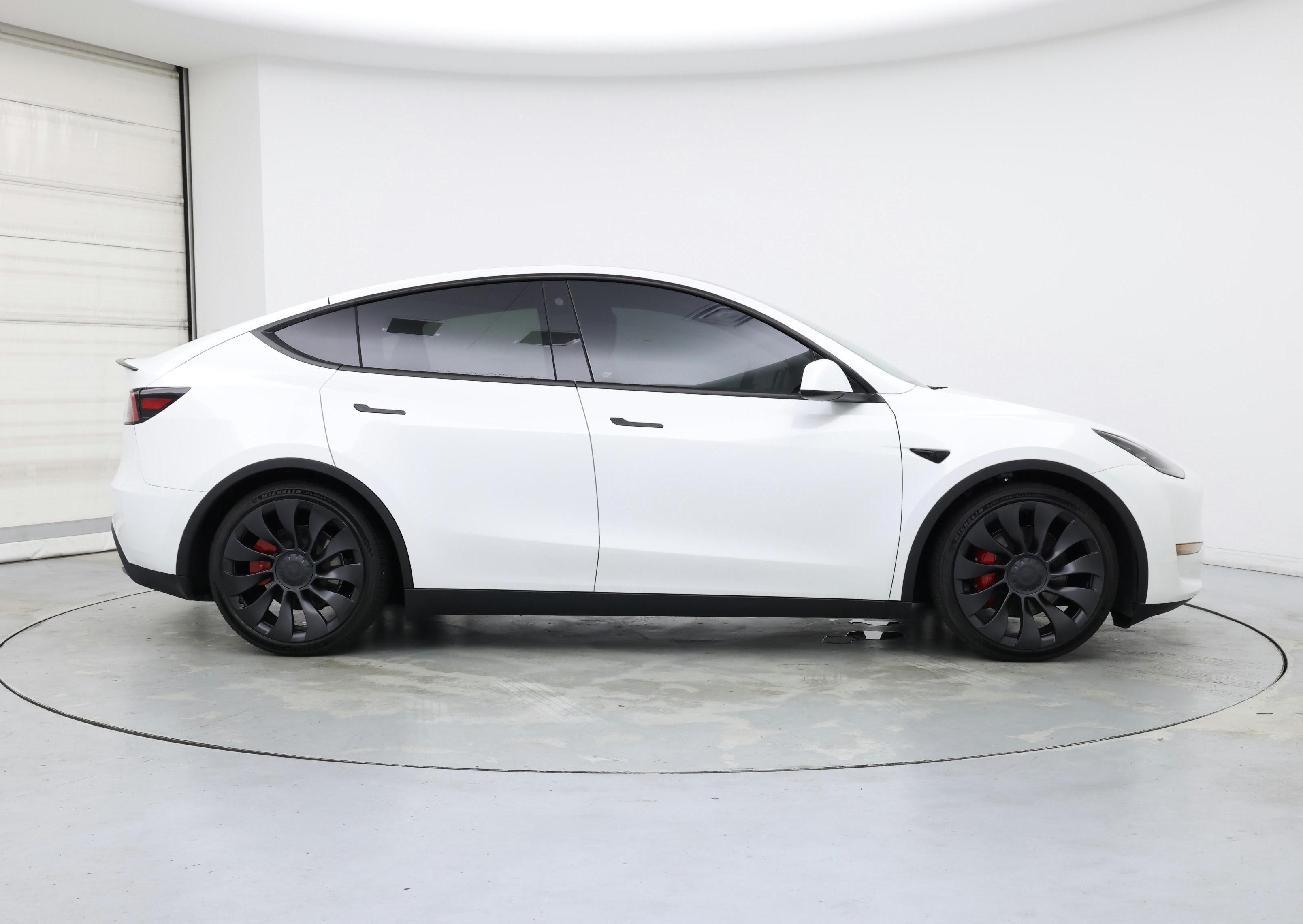 Thumbnail: 2023 Tesla Model Y - 7
