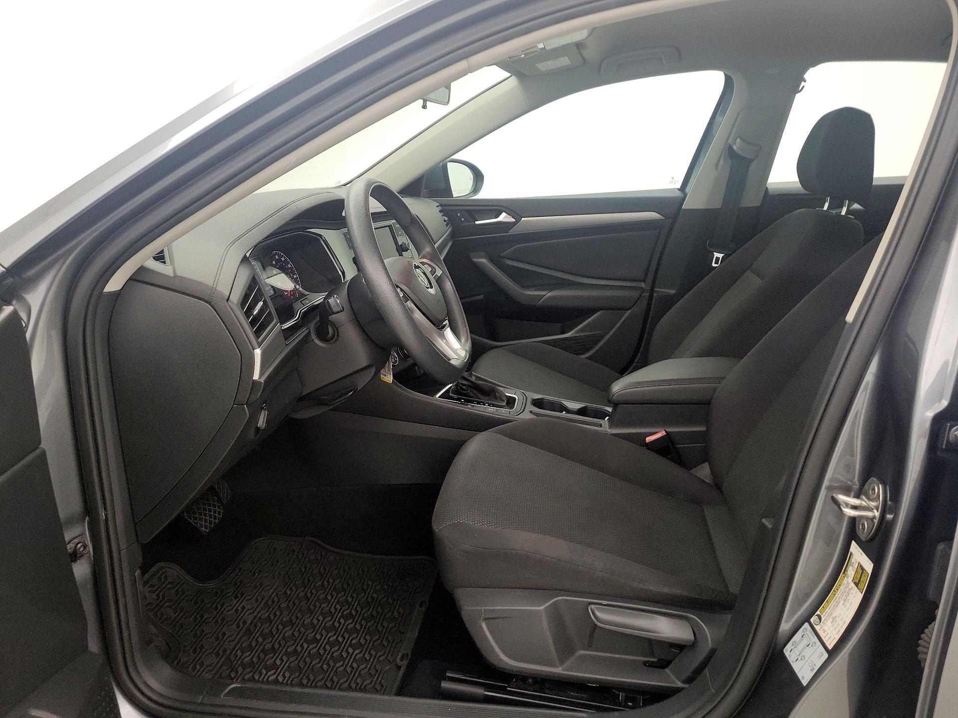 Thumbnail: 2019 Volkswagen Jetta - 11