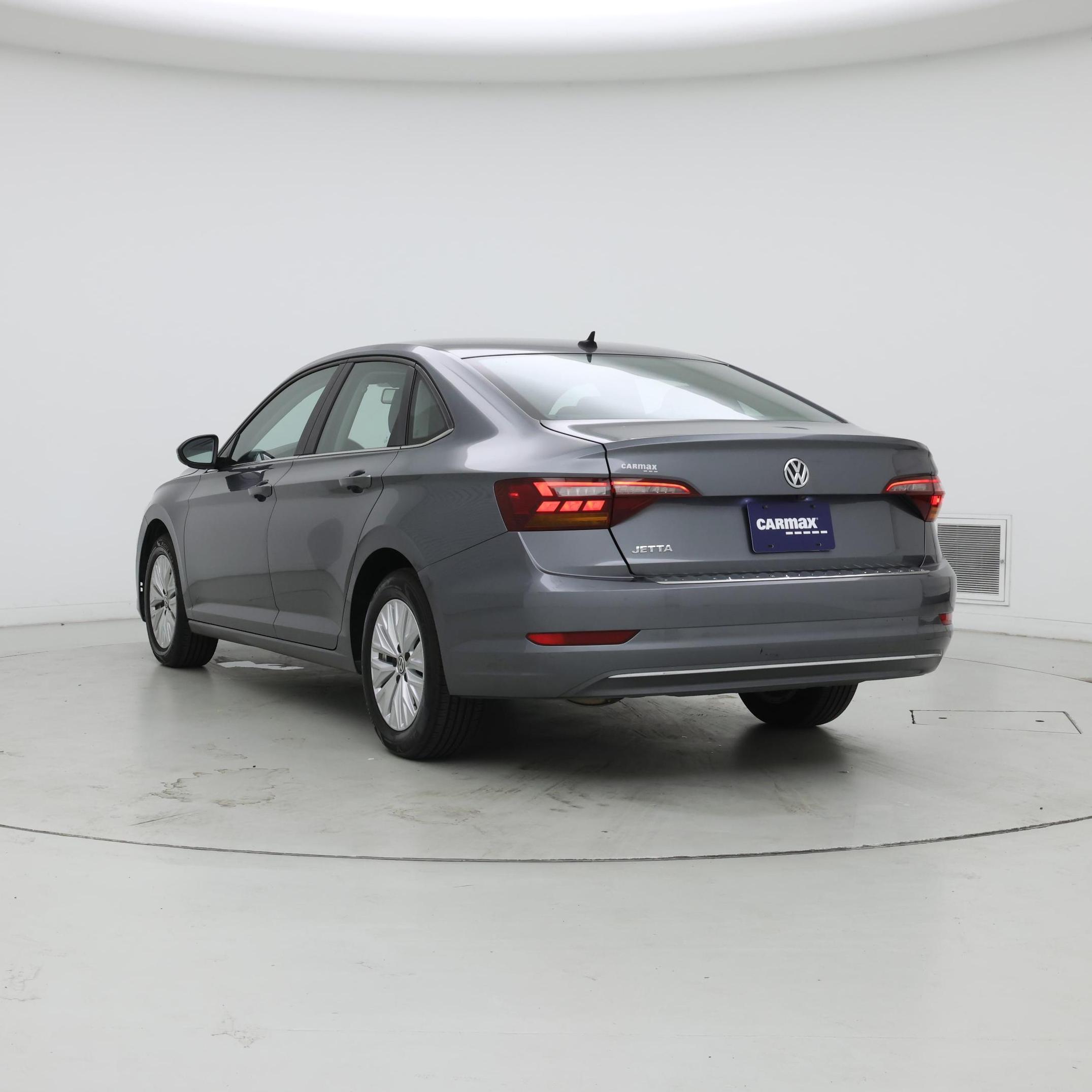 Thumbnail: 2019 Volkswagen Jetta - 2