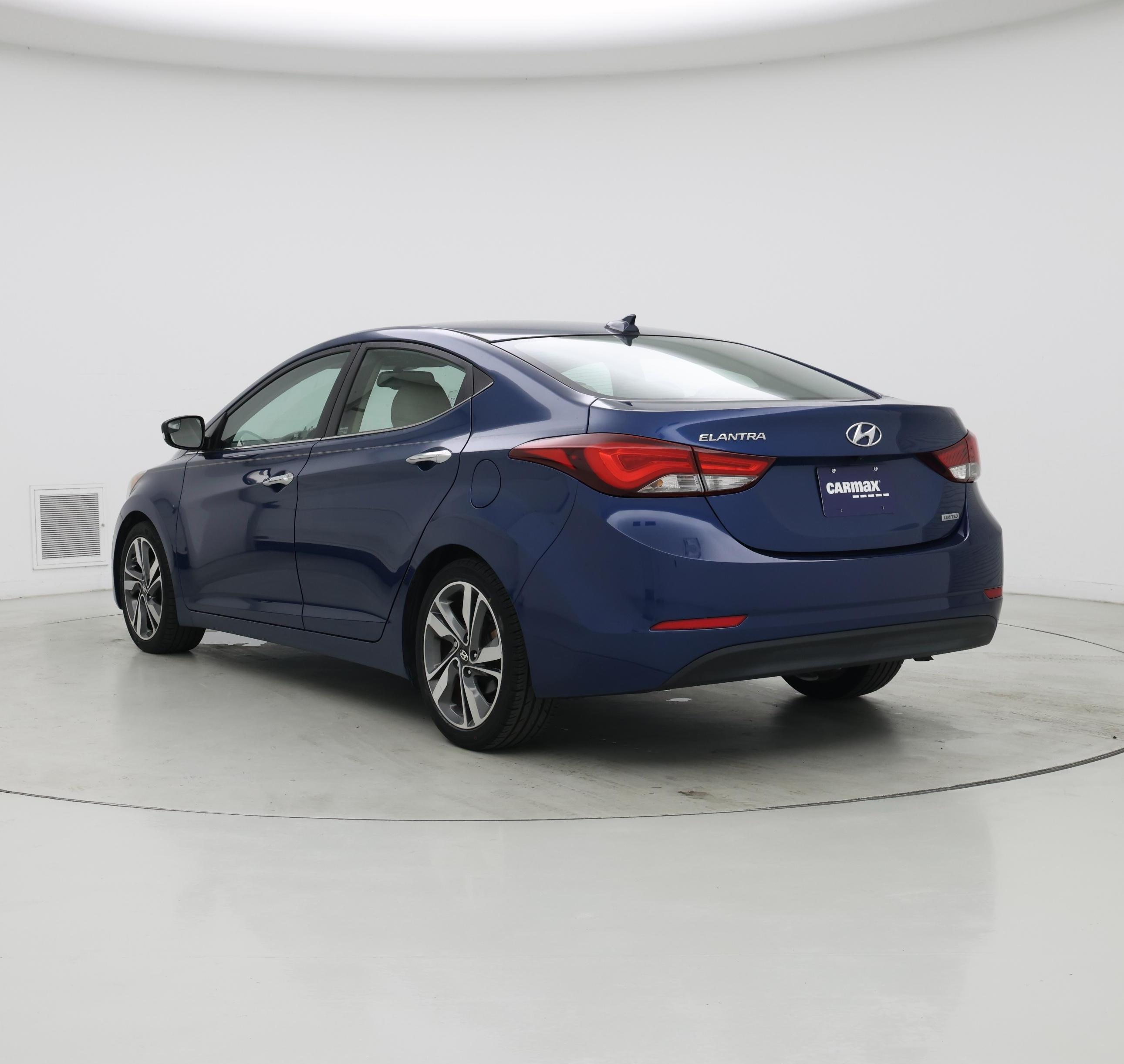 Thumbnail: 2014 Hyundai Elantra - 2