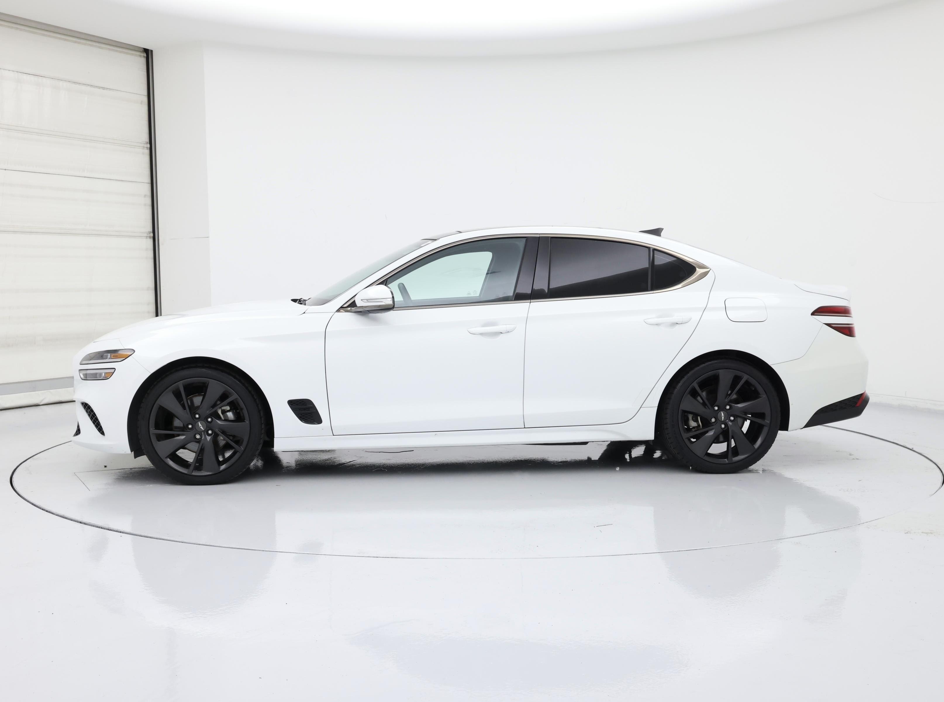 Thumbnail: 2023 Genesis G70 - 3