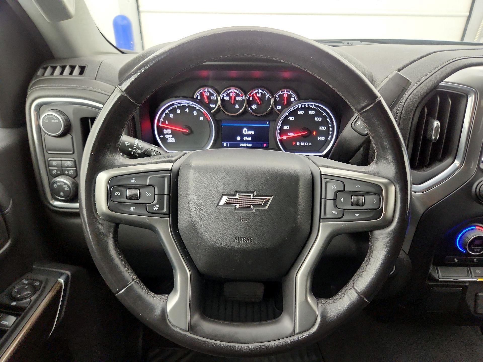 Thumbnail: 2021 Chevrolet Silverado 1500 - 10