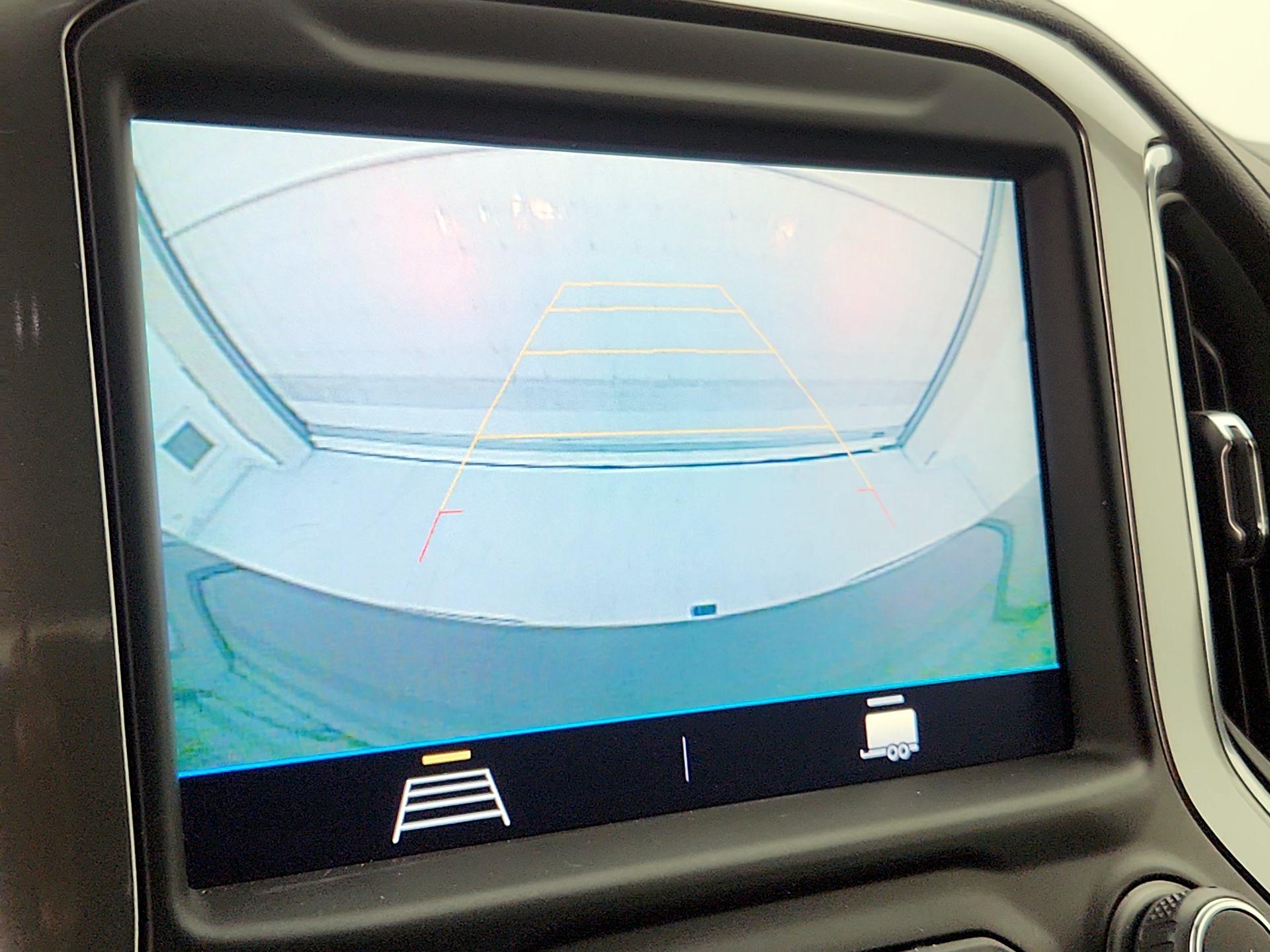 Thumbnail: 2021 Chevrolet Silverado 1500 - 14