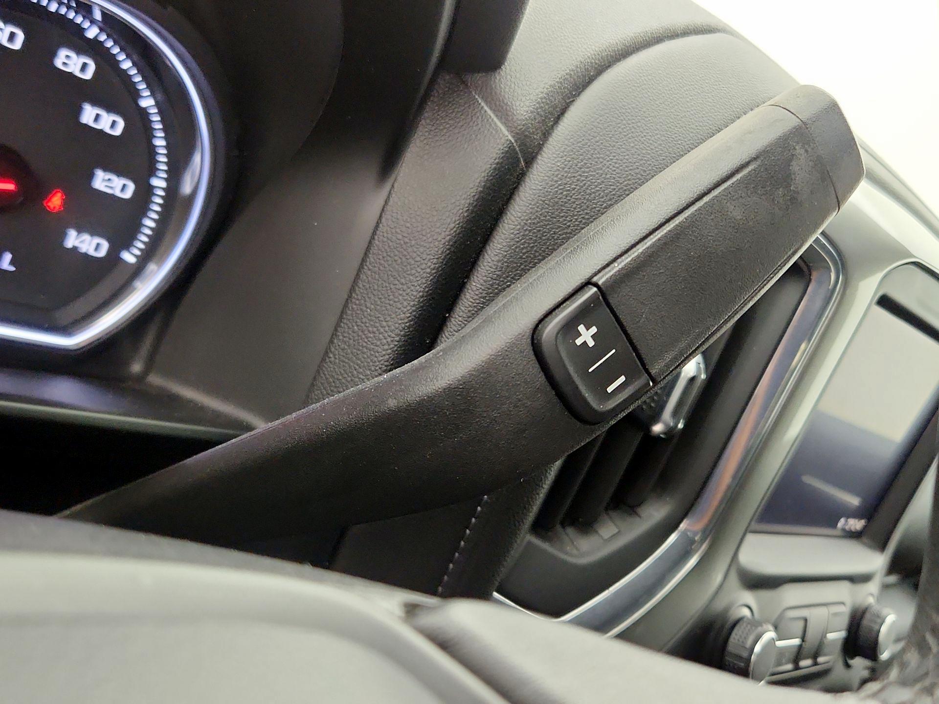 Thumbnail: 2021 Chevrolet Silverado 1500 - 17